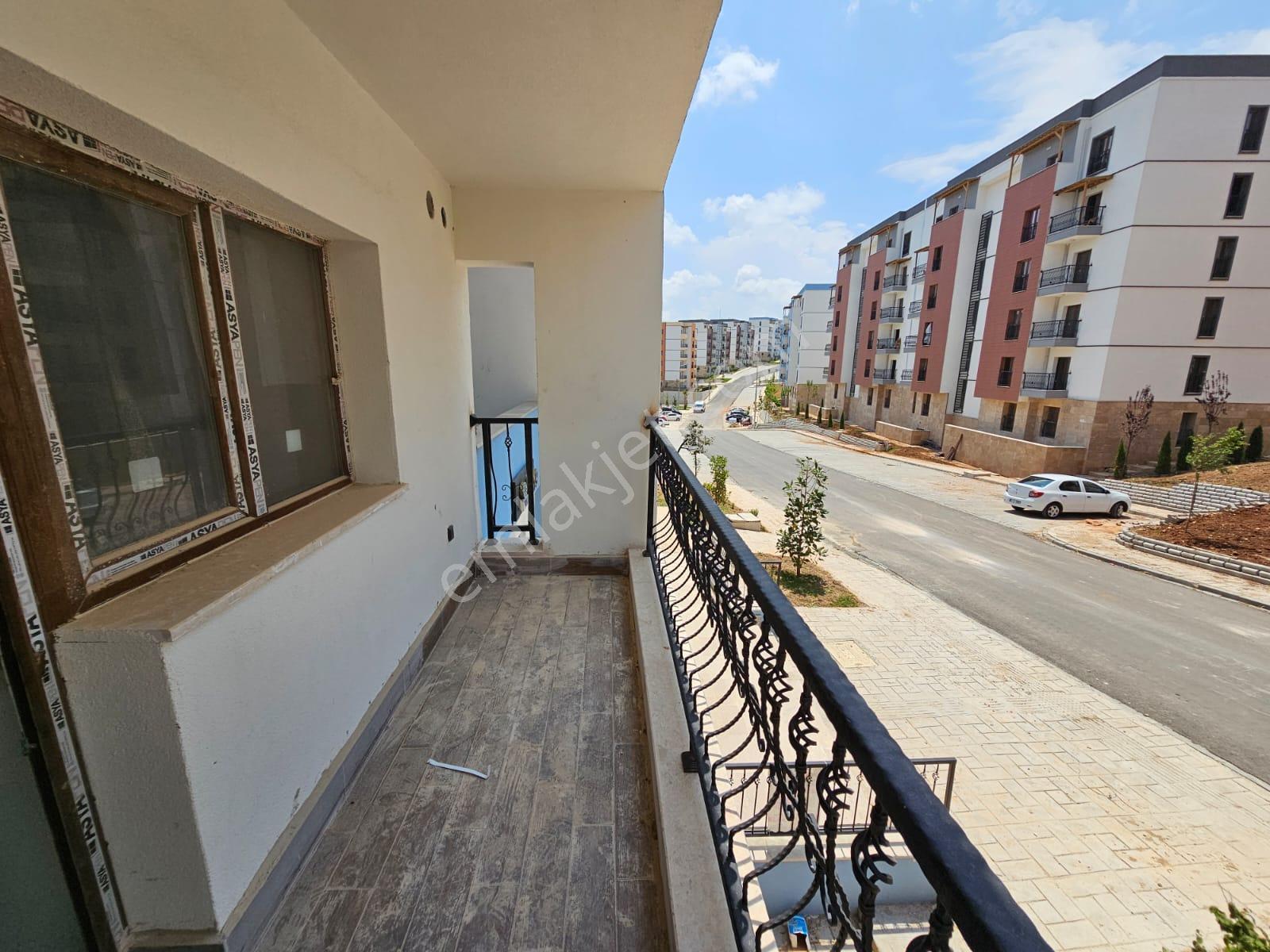 Buruk Tokide Geniş Olan 3+1 Kapalı Mutfak+çift Banyolu Full Extralı Satılık Daire - Görsel 21