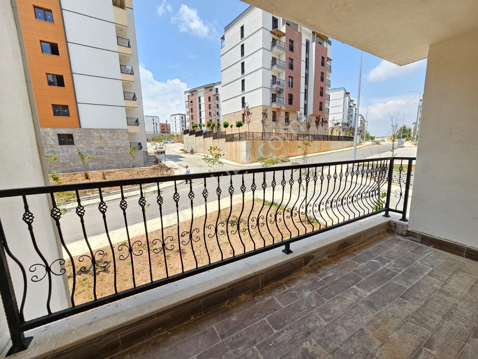 Buruk Tokide Geniş Olan 3+1 Kapalı Mutfak+çift Banyolu Full Extralı Satılık Daire - Görsel 18