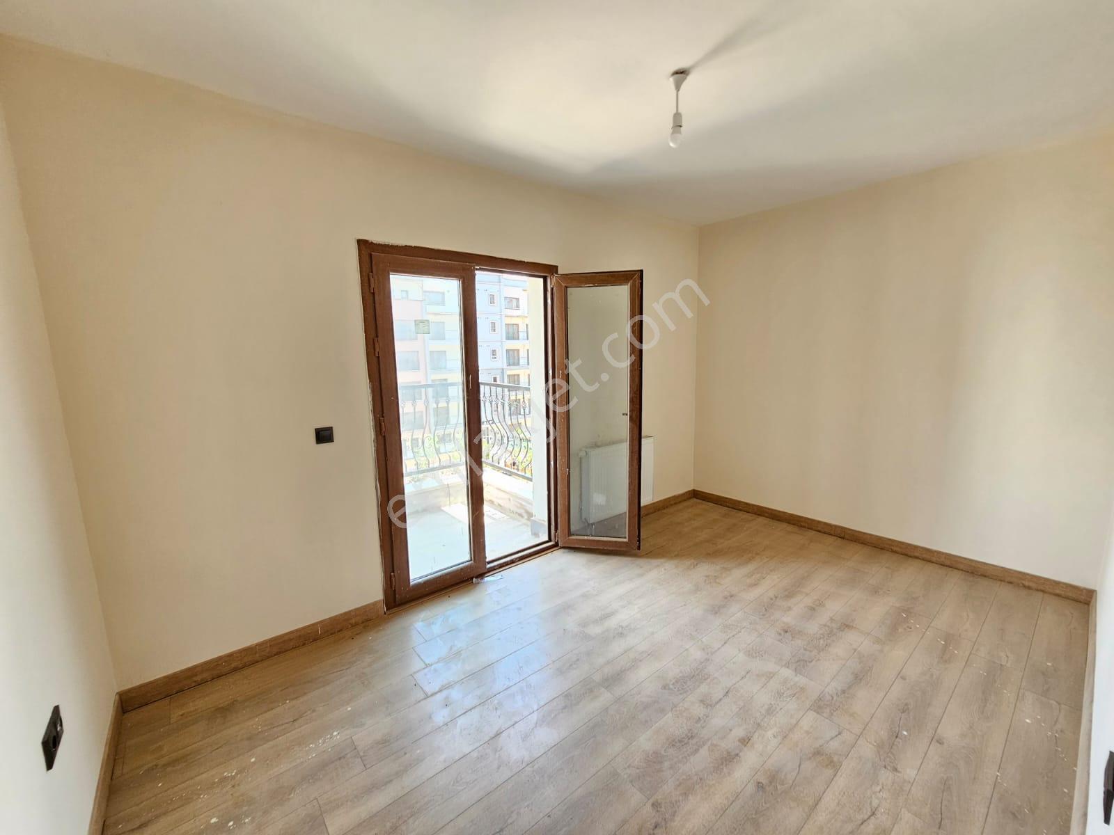 Buruk Tokide Geniş Olan 3+1 Kapalı Mutfak+çift Banyolu Full Extralı Satılık Daire - Görsel 11