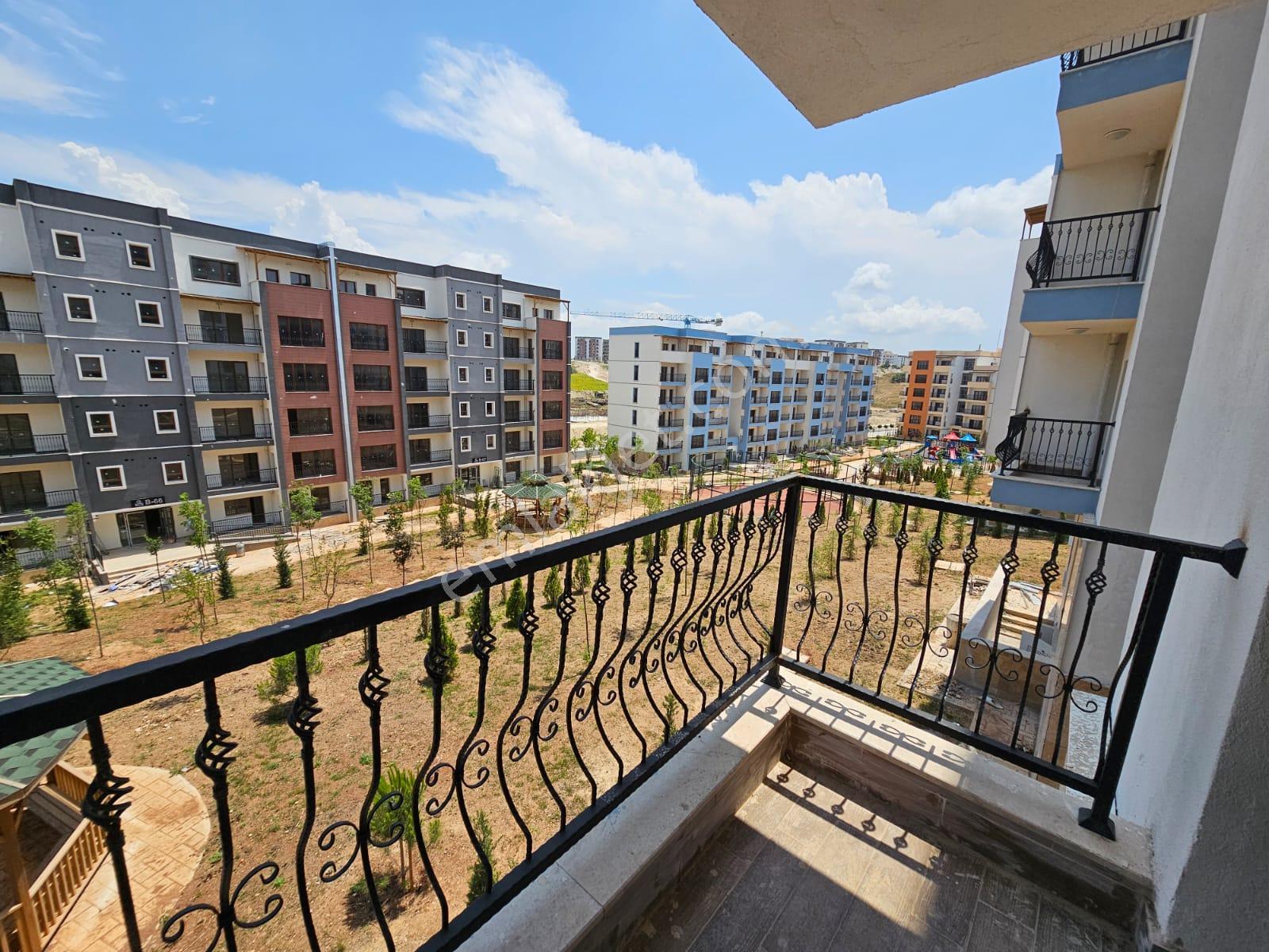 Buruk Tokide Geniş Olan 3+1 Kapalı Mutfak+çift Banyolu Full Extralı Satılık Daire - Görsel 17