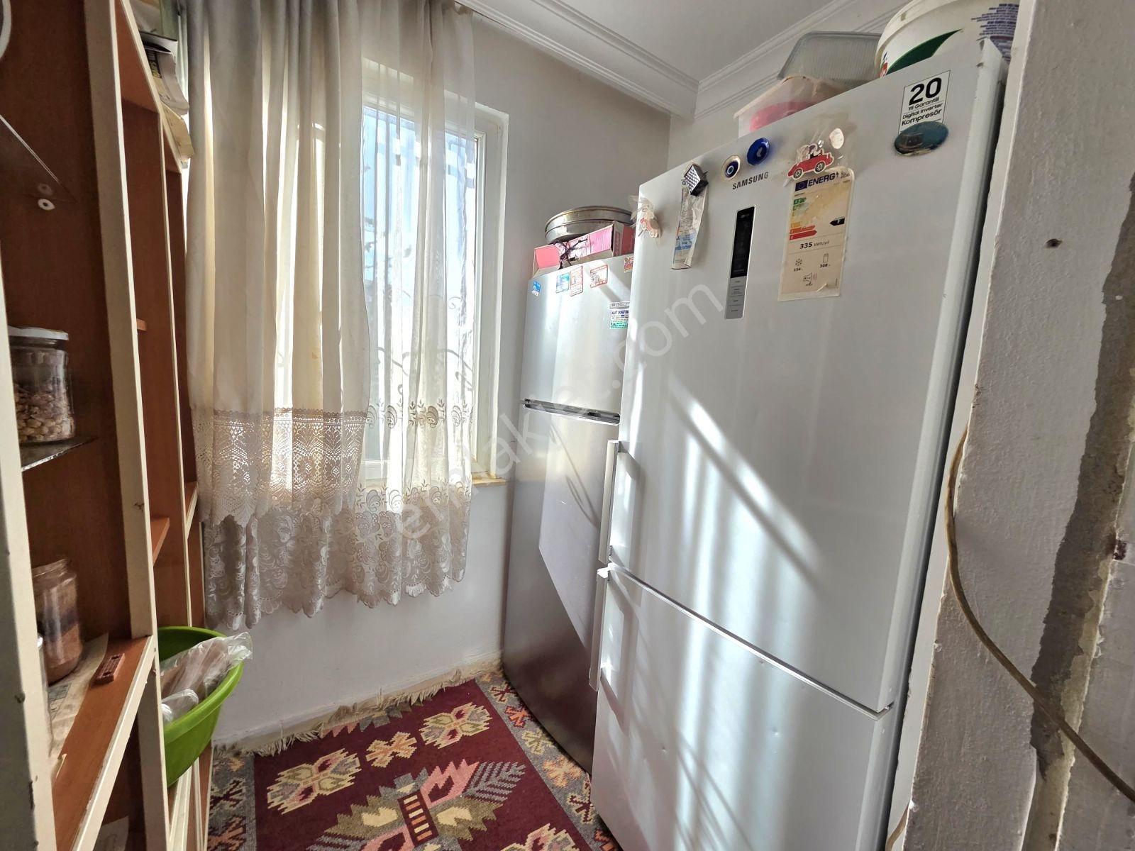 Aydoğmus Mahallesinde Yüksek Giriş 2+1 90m² Fırsat Daire - Görsel 8