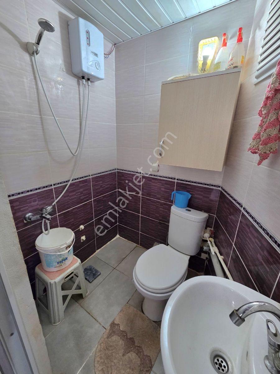 Aydoğmus Mahallesinde Yüksek Giriş 2+1 90m² Fırsat Daire - Görsel 3