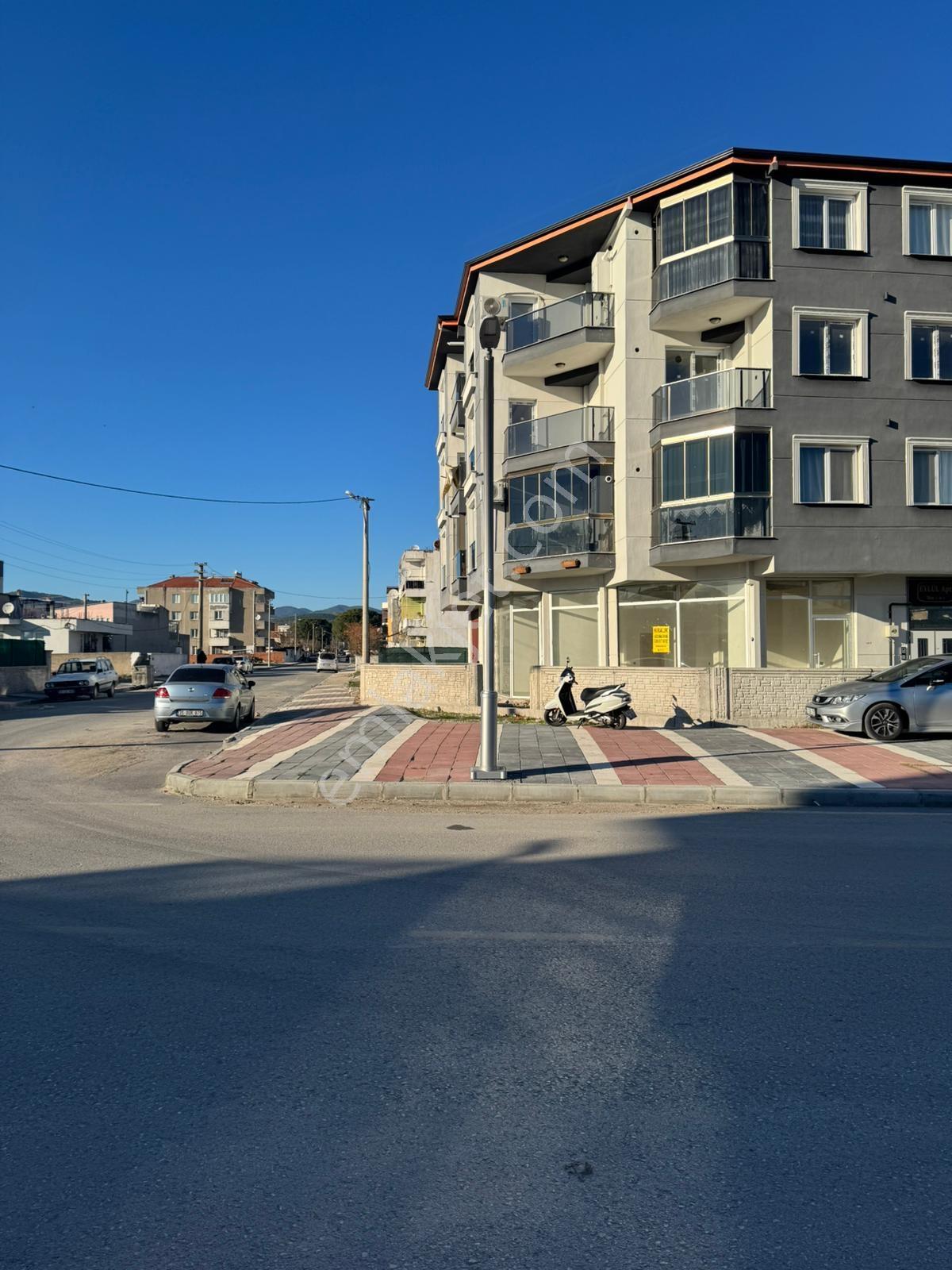 Duman Emlak'tan Atatürk Mahallesi Kiralık Sıfır Dükkan - Görsel 12
