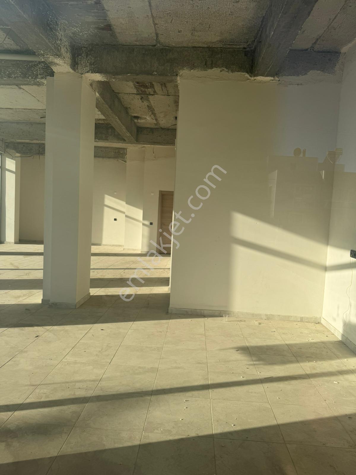Duman Emlak'tan Atatürk Mahallesi Kiralık Sıfır Dükkan - Görsel 10