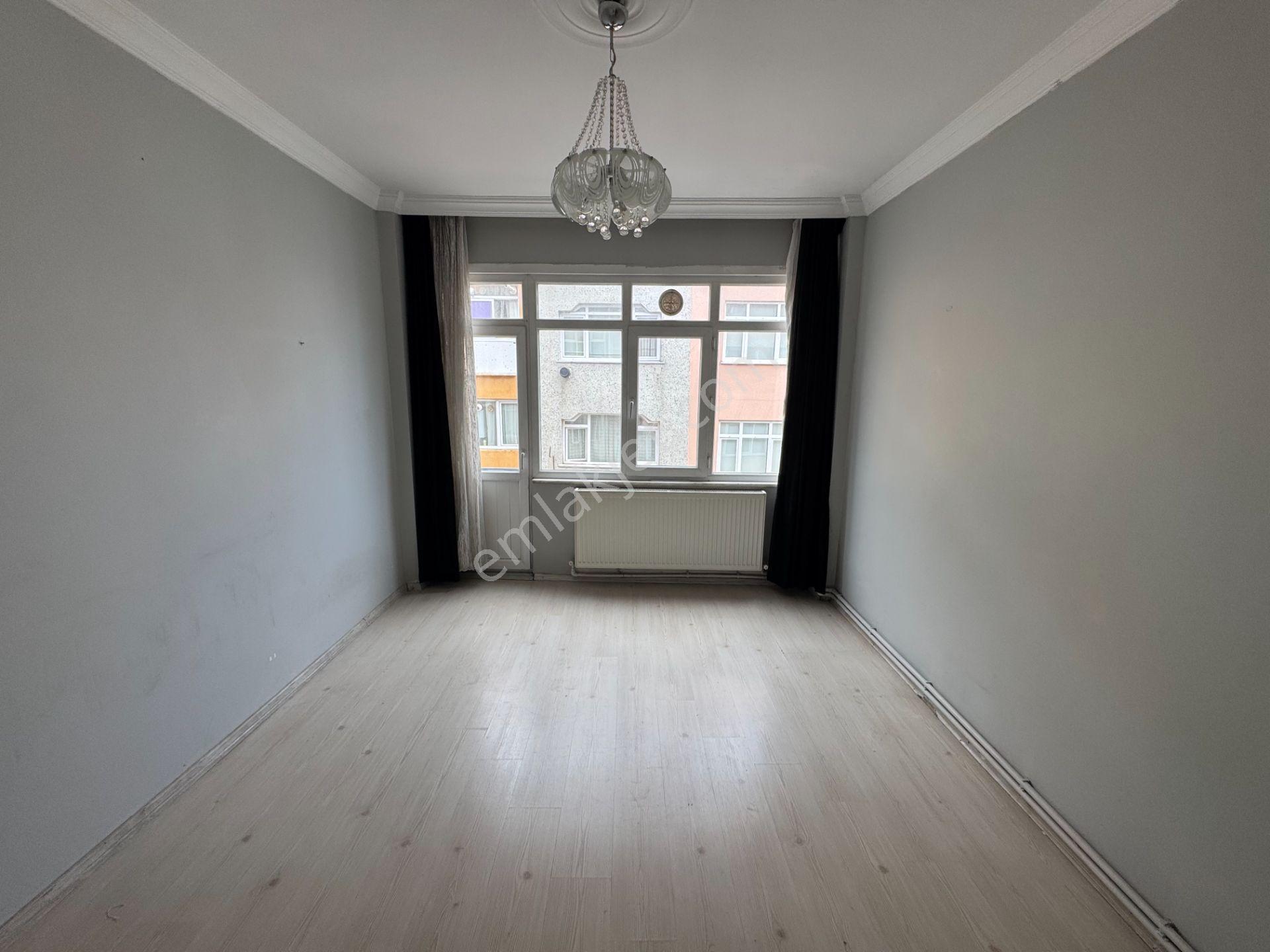 Turyap' Tan Fatih Koca Mustafa Paşa' Da Ara Kat Temiz 1+1 Kiralık Daire - Görsel 13