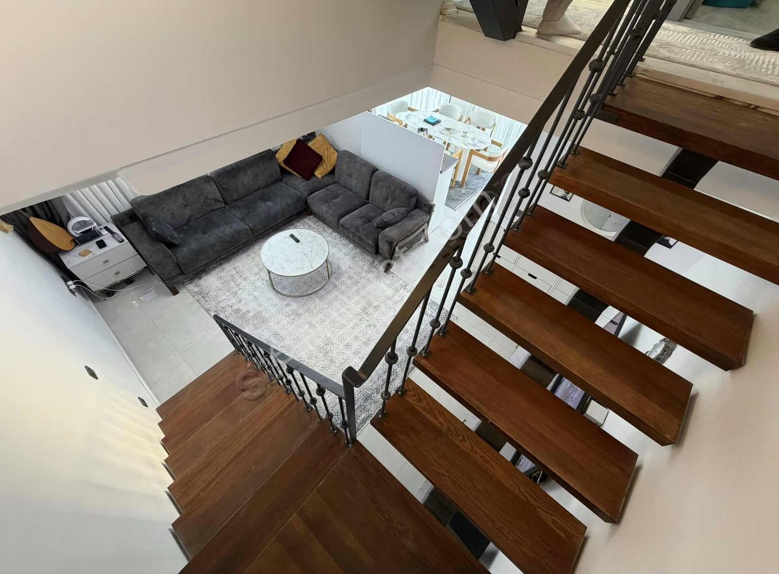 Yiğit Gayrimenkul'den Çiftlikköy'de Deniz Manzaralı 4+1 Villa - Görsel 24