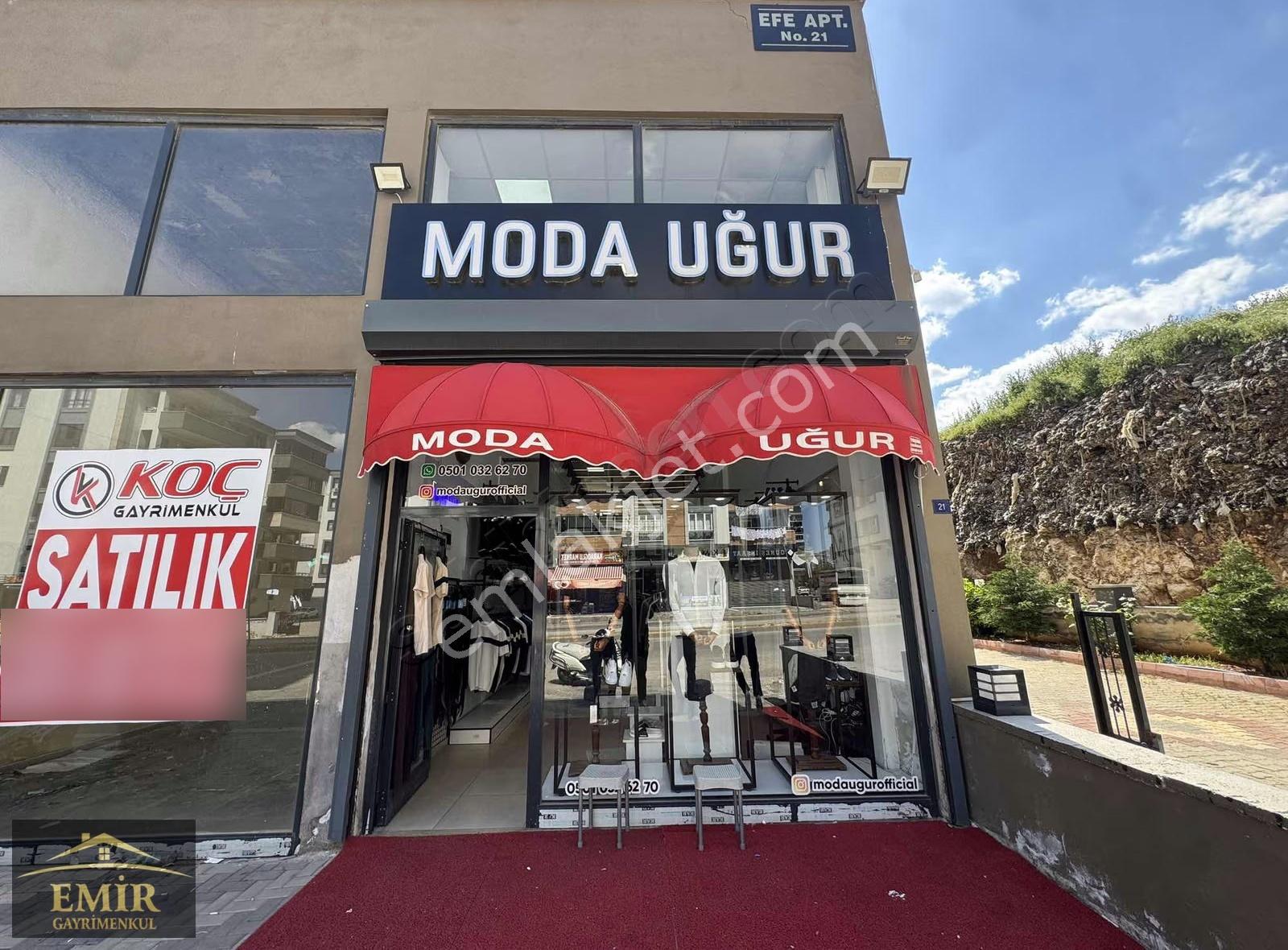 Emir Den Belkız Da İşlek Cadde De Müşteri Potansiyelli Devren Satılık Giyim Dükkanı