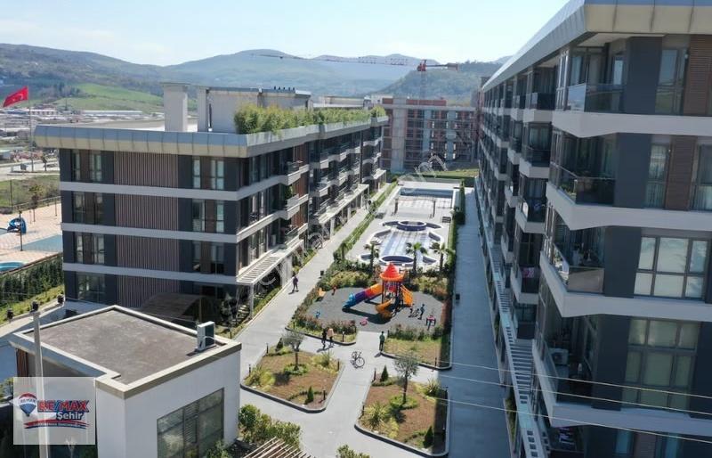 Semt 77 Akasya'da Geniş 2+1 Ara Kat - Sosyal Donatılı Lüks Daire