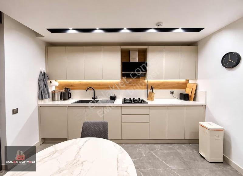 Eşyalı, 220m² Dubleks, Yabancı Satışa Uygun | Denize 200m - Görsel 3
