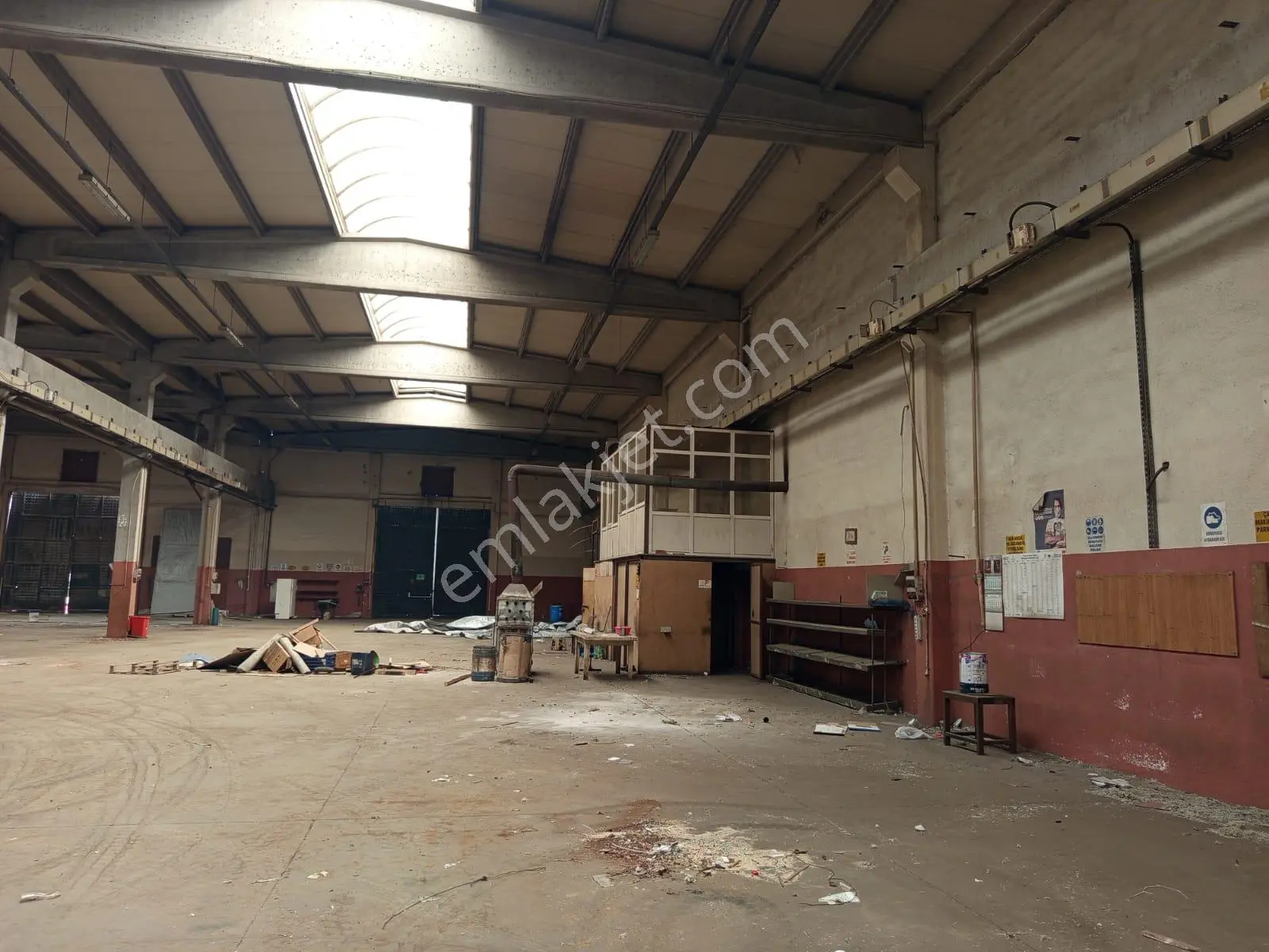 Organize Sanayi Bölgesinde 5000m2 Toplam, 3000m2 Kapalı Kiralık Fabrika !!! - Görsel 2