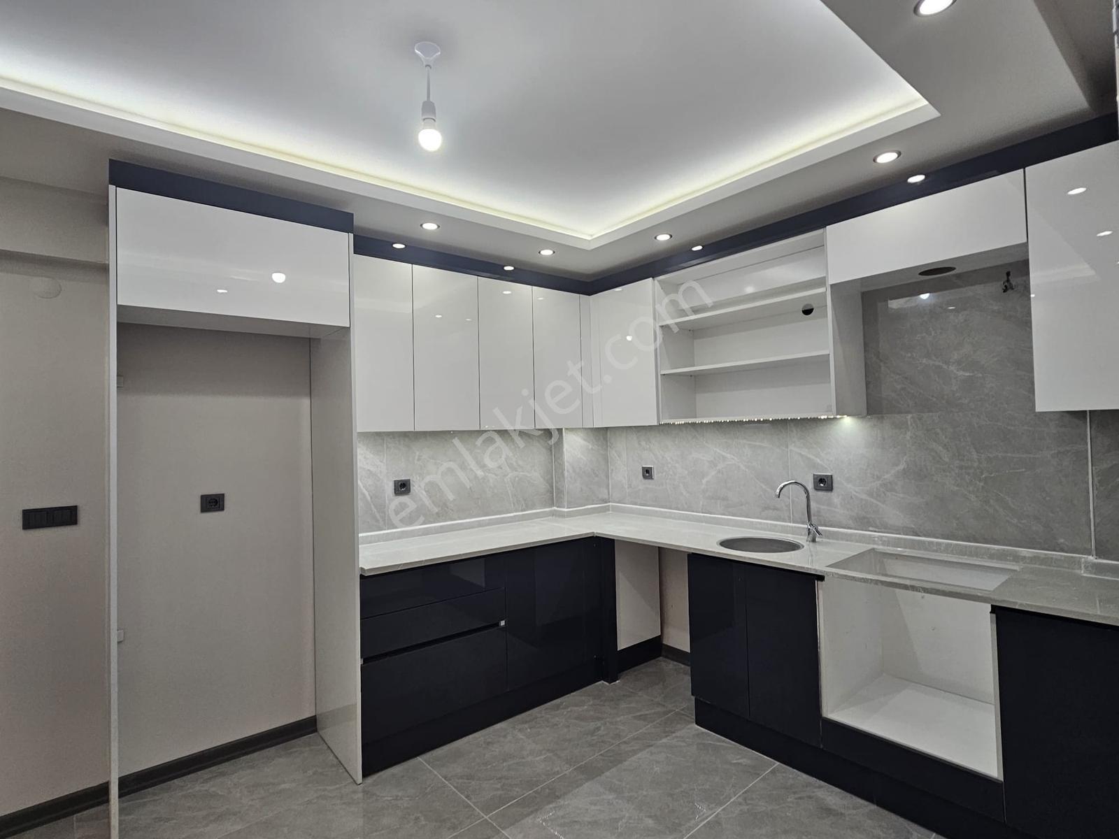 Buca M. Kemal Mah. Satılık 2+1 110 M2 Masrafsız Daire - Görsel 10