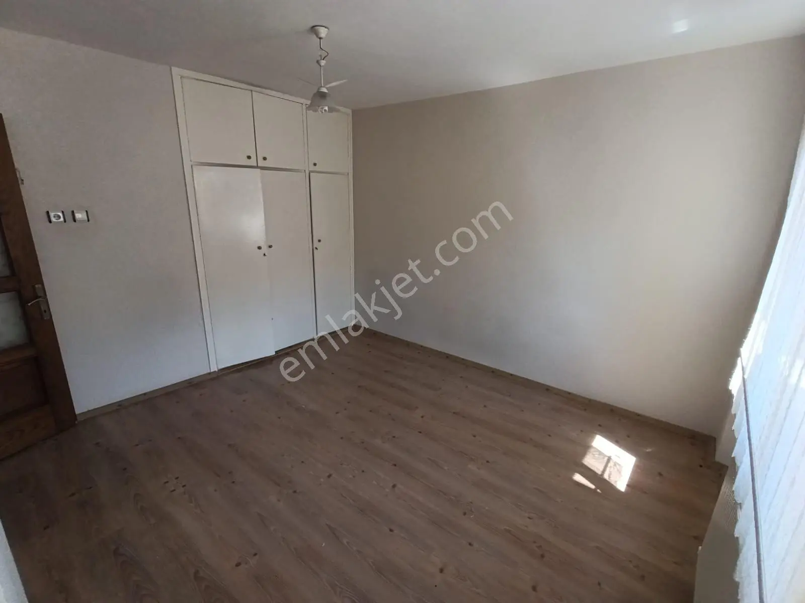Carşı Merkezinde 3+1 Kiralık Daire - Görsel 5