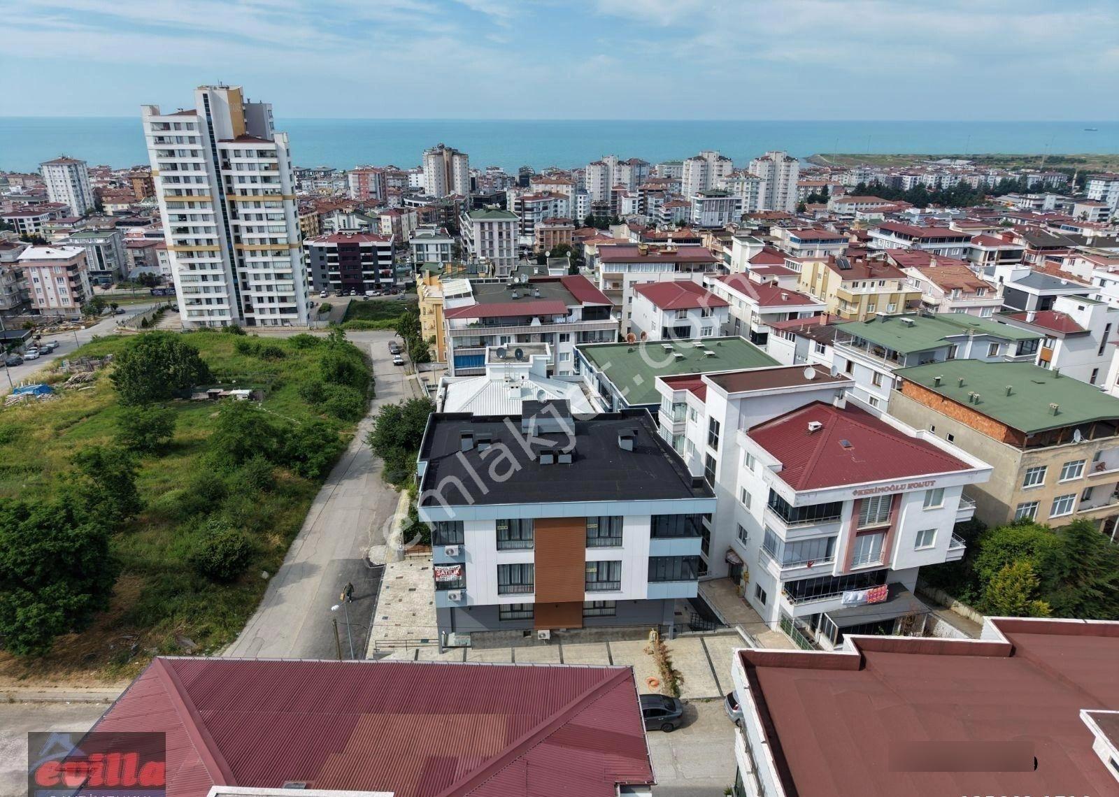 Evilla - Esenevler Tramvaya 300 Metre Eşyalı Satılık 1+1