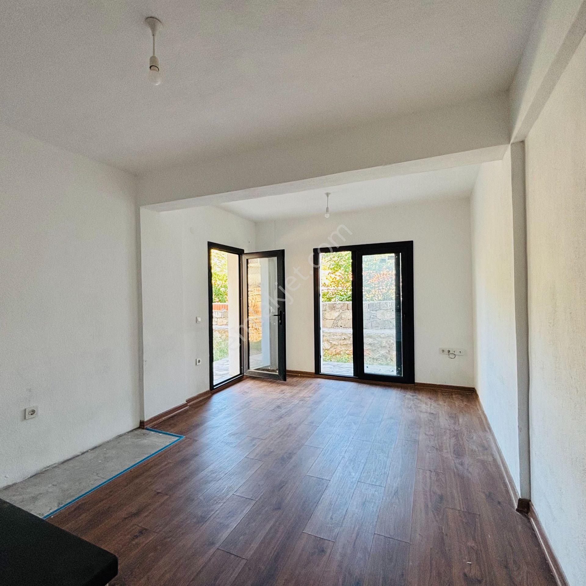 Datça Taşlık Plajı Yakını Bahçe Katı 1+1 Daire - Görsel 18