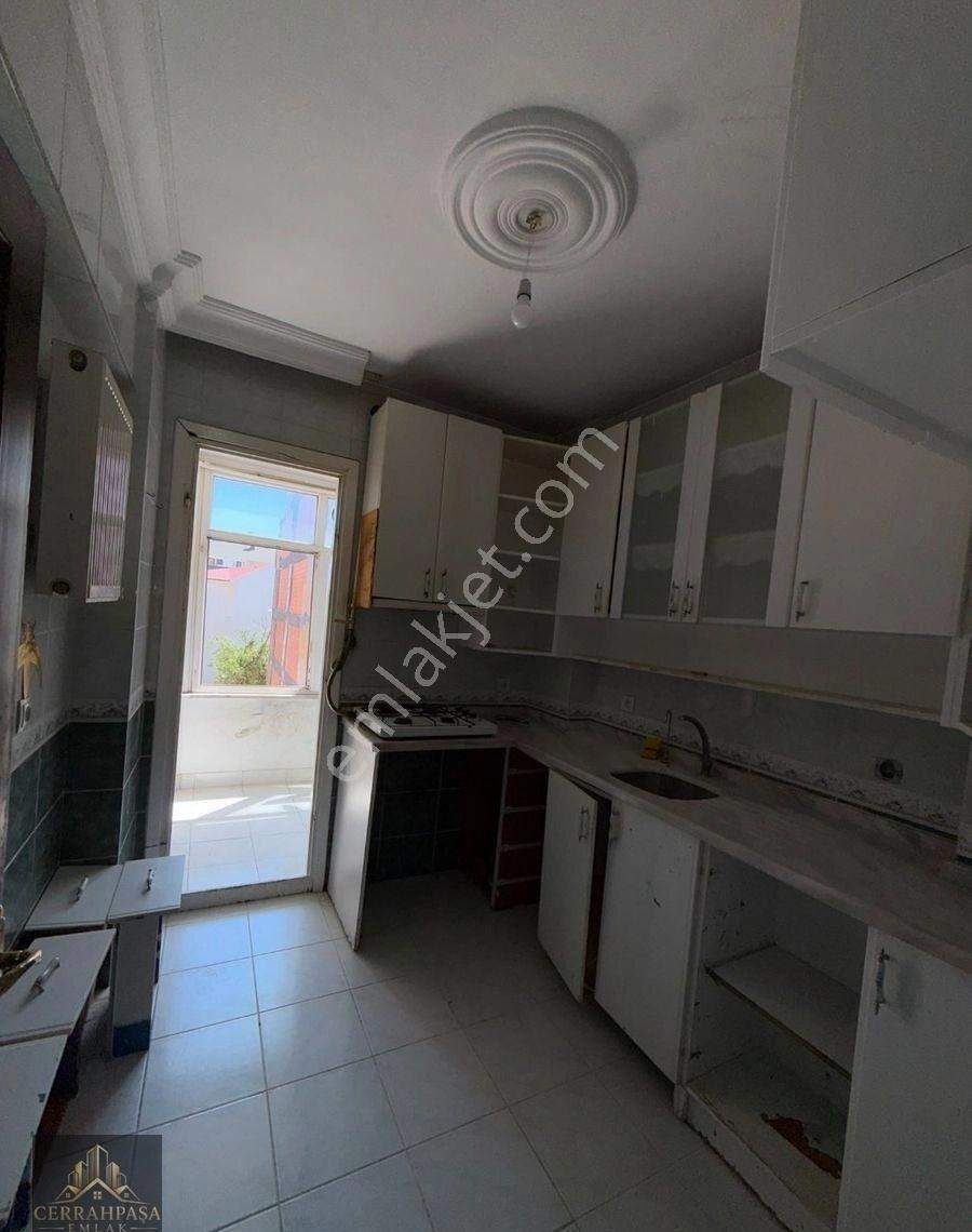 Cerrahpaşa Emlaktan Avcılar Merkezde 2+1 90m2 Kiralık Daire - Görsel 3