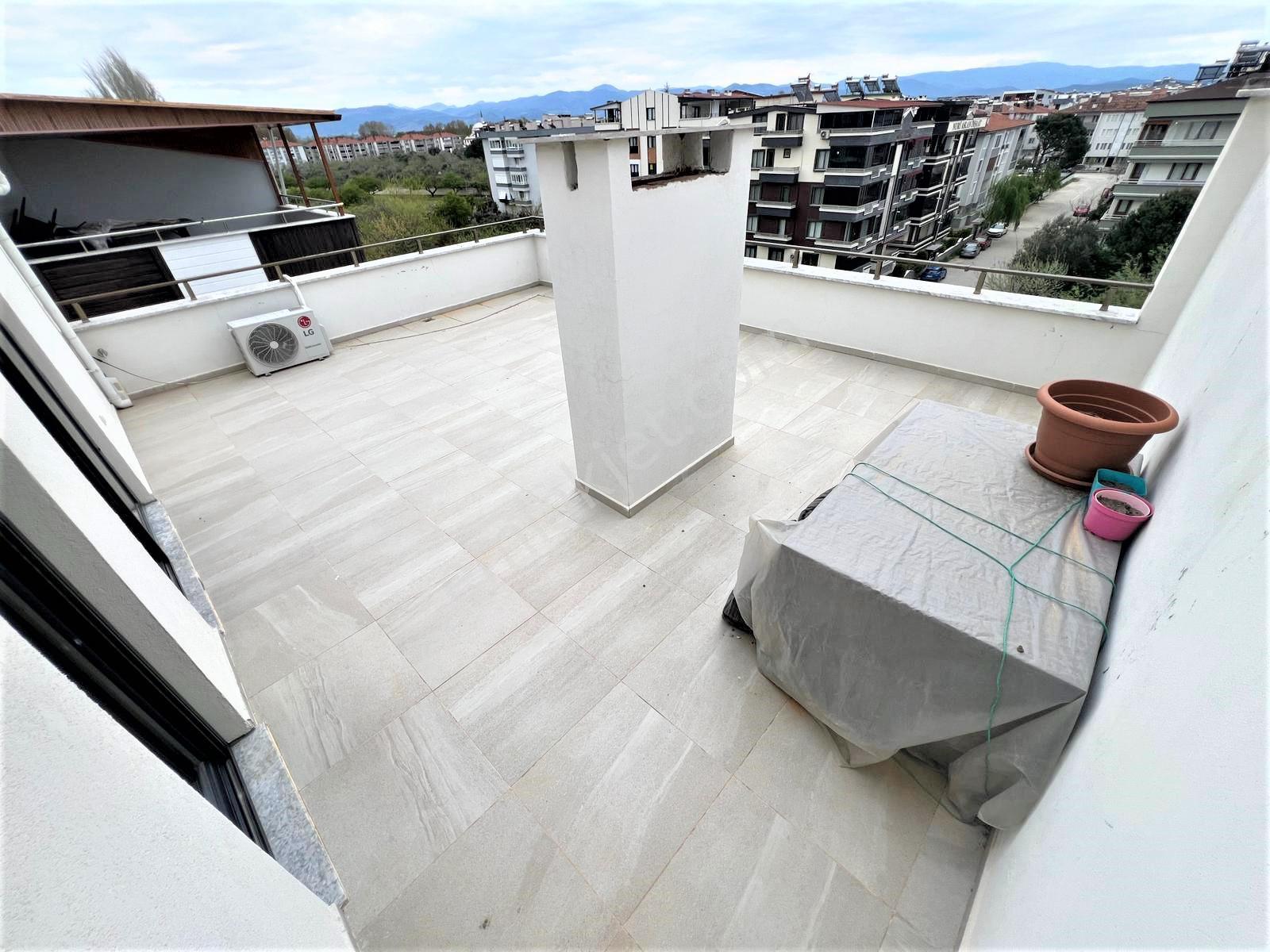 🏡 Referans'tan Altınkum'da Geniş Teraslı Doğalgazlı Modern Tasarımlı 4+1 Dubleks - Görsel 26