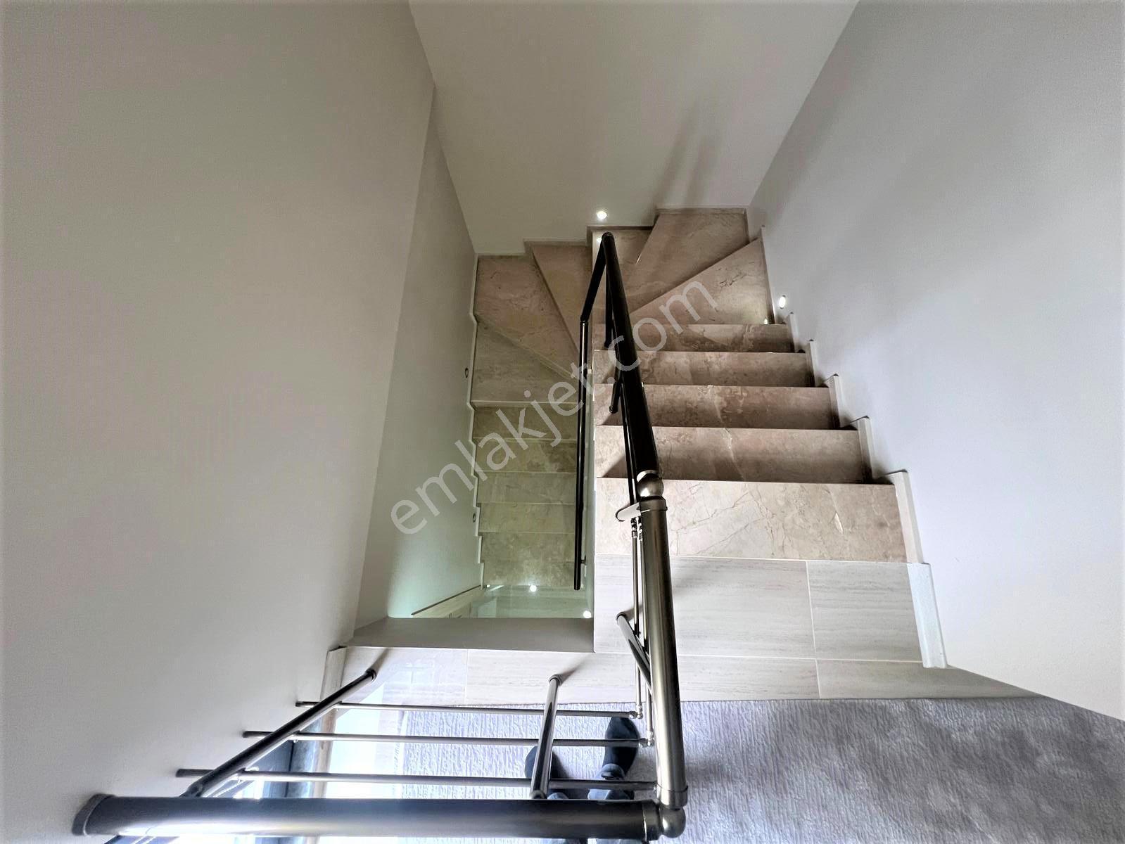 🏡 Referans'tan Altınkum'da Geniş Teraslı Doğalgazlı Modern Tasarımlı 4+1 Dubleks - Görsel 29