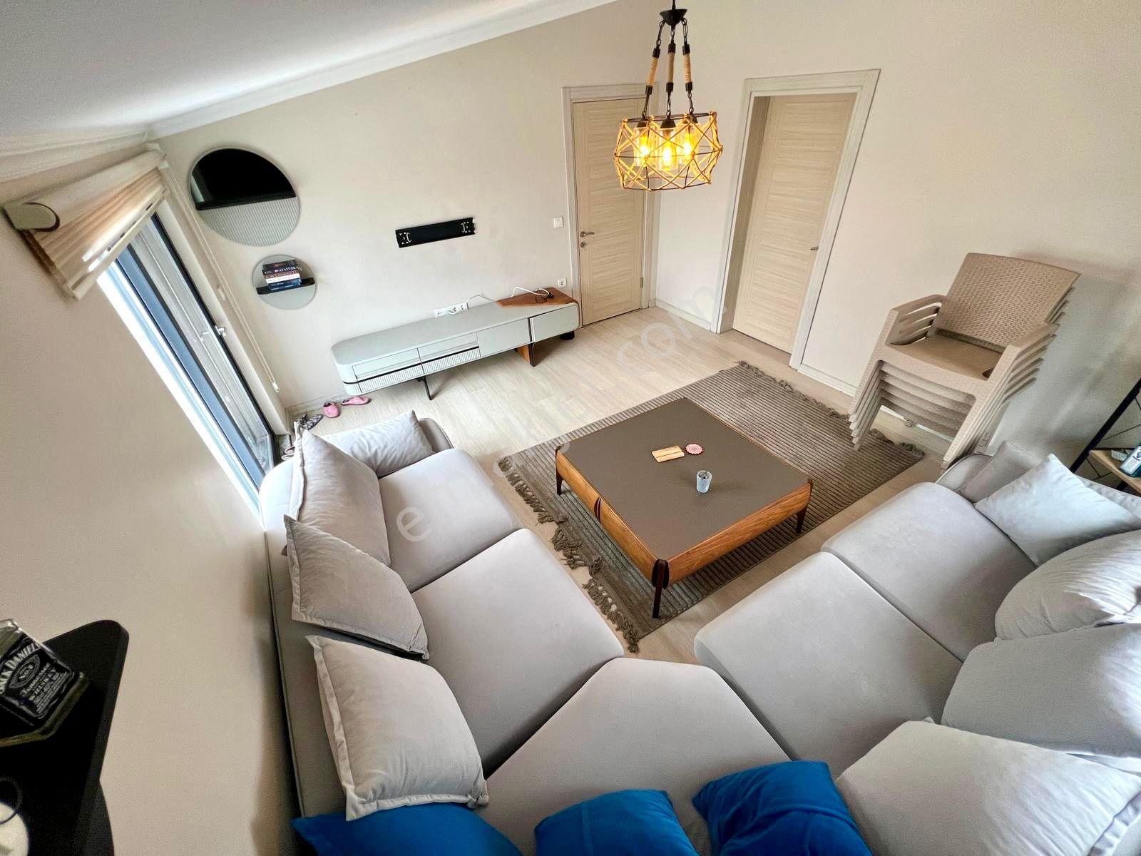 🏡 Referans'tan Altınkum'da Geniş Teraslı Doğalgazlı Modern Tasarımlı 4+1 Dubleks - Görsel 18