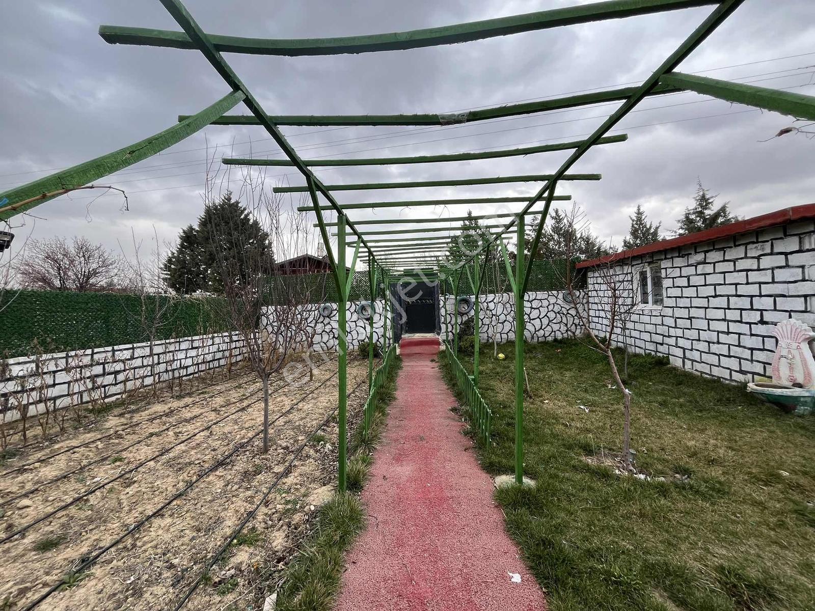 Ermora Dan Gödenede Eşsiz Bir Müstakil Ev - Görsel 15