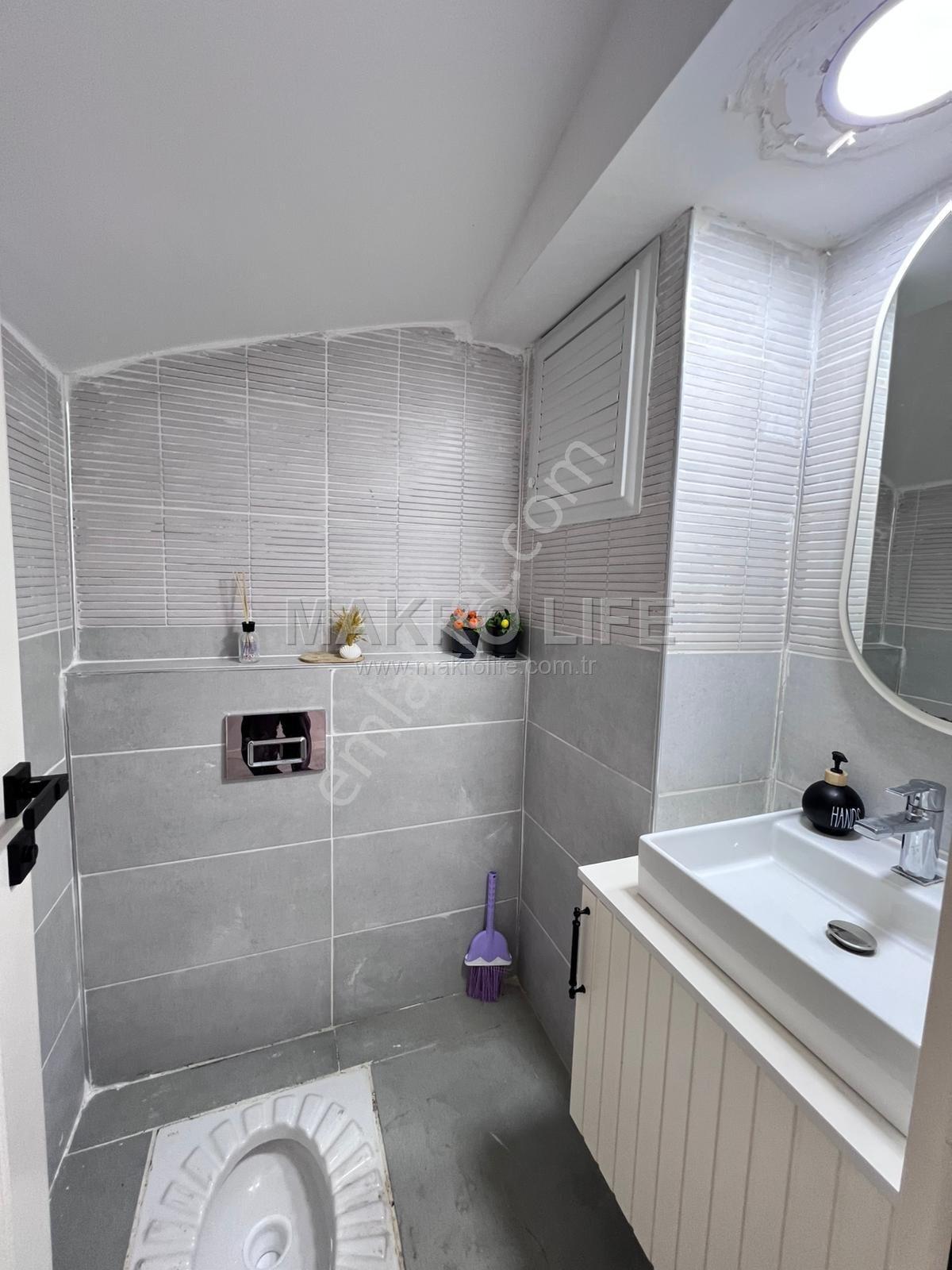 Final Okulları Civarı'nda Müstakil Yaşam Fırsatı Kiralık Villa - Görsel 9
