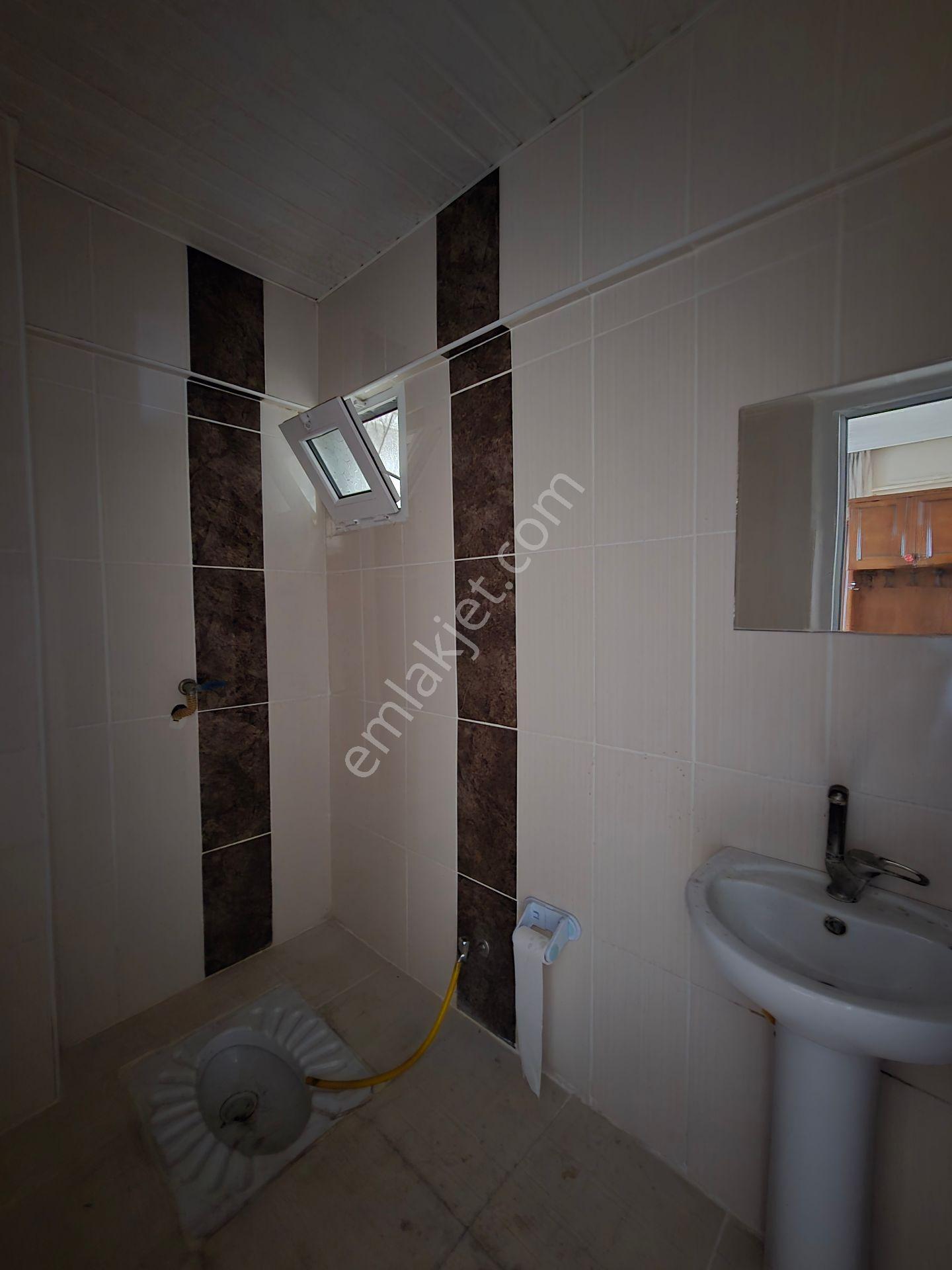 Sivas Merkez Kılavuz Mah. Kiralık 3+1 Daire - Görsel 13