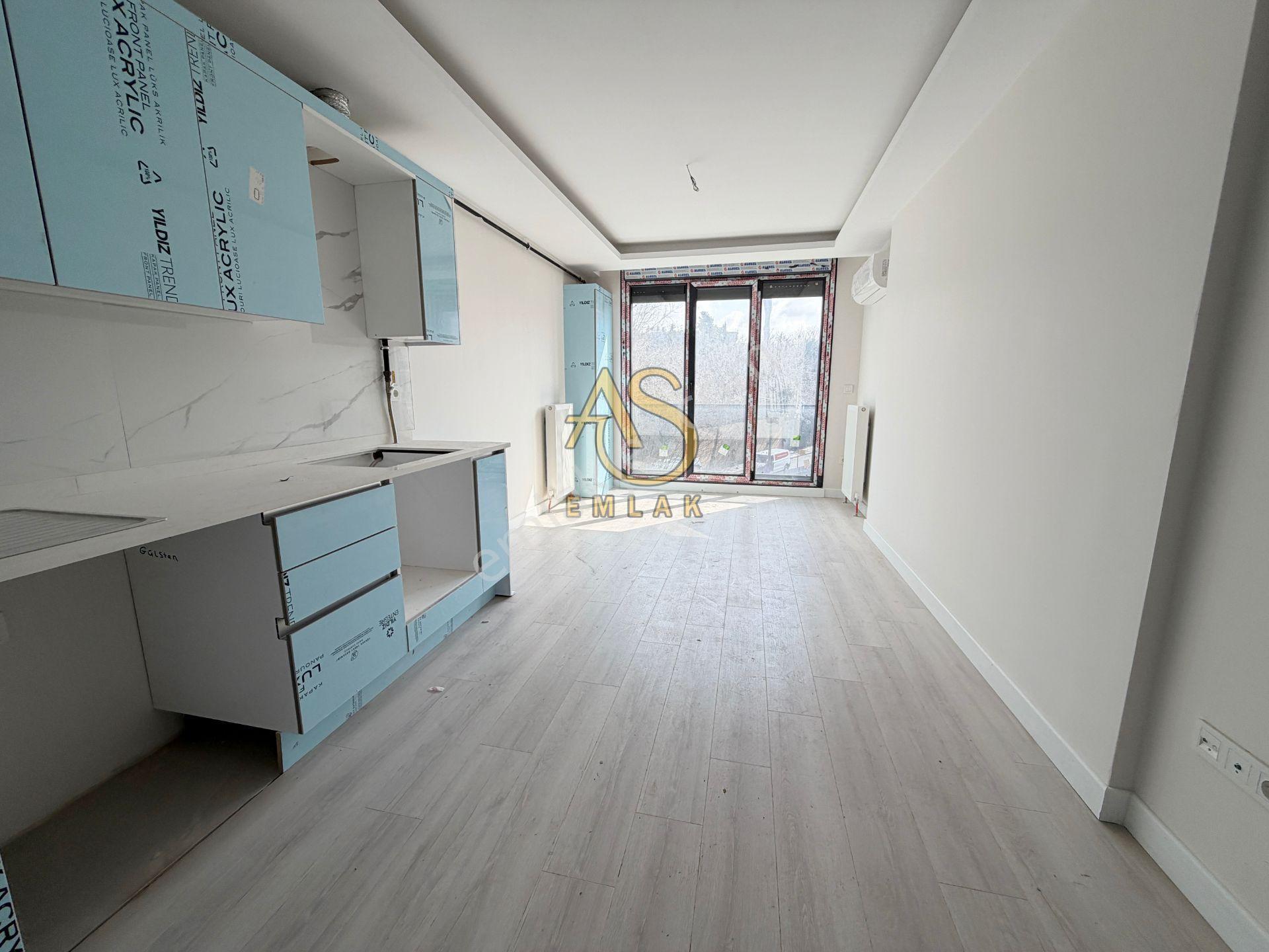 As Emlaktan 1+1 Altunizade Ay Konaklarında Otoparklı Sıfır Daire - Görsel 8