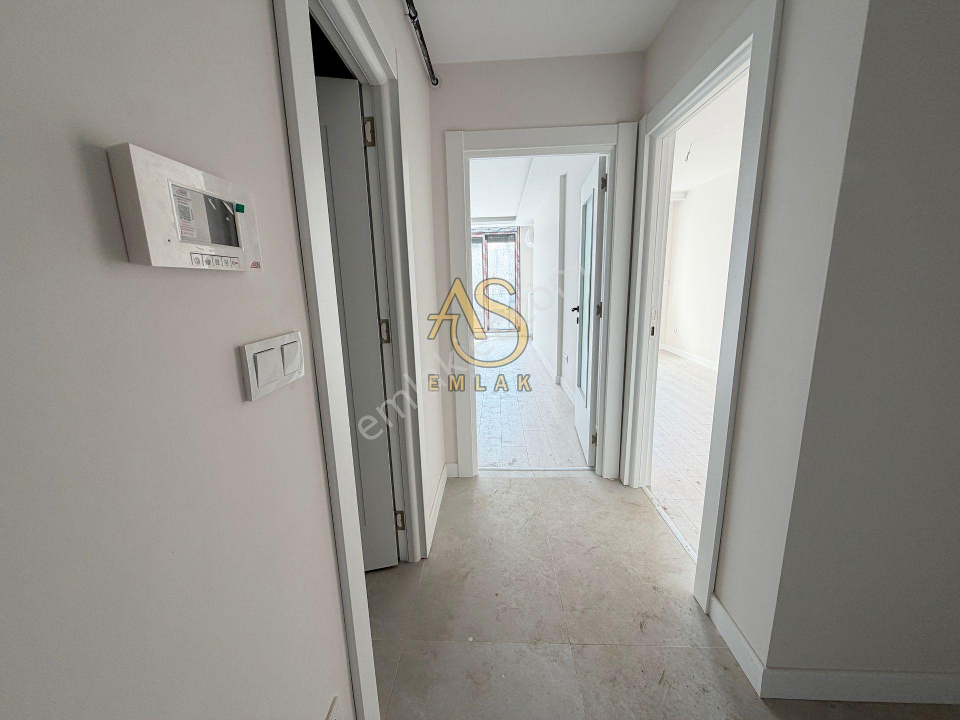 As Emlaktan 1+1 Altunizade Ay Konaklarında Otoparklı Sıfır Daire - Görsel 15