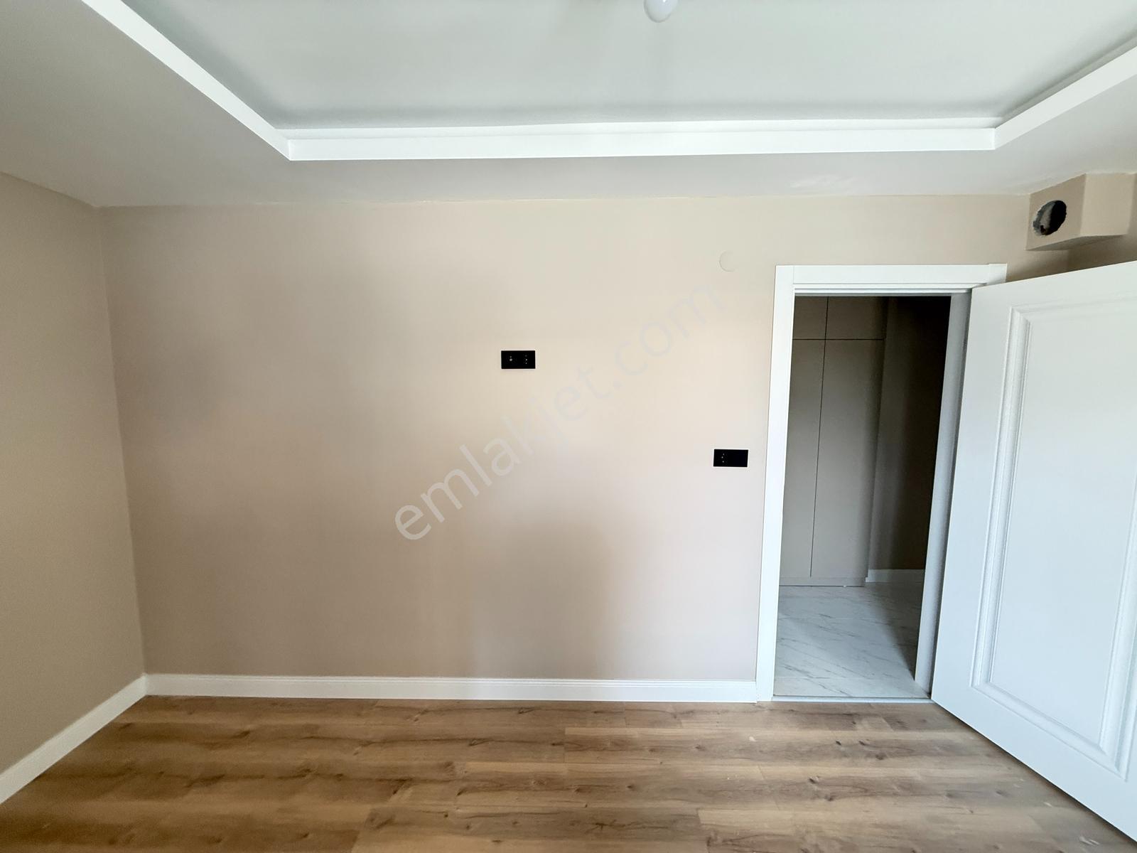 Yıldız Mh Yüksek Giriş Yeni Binada 2+0 Sıfır Daire - Görsel 23