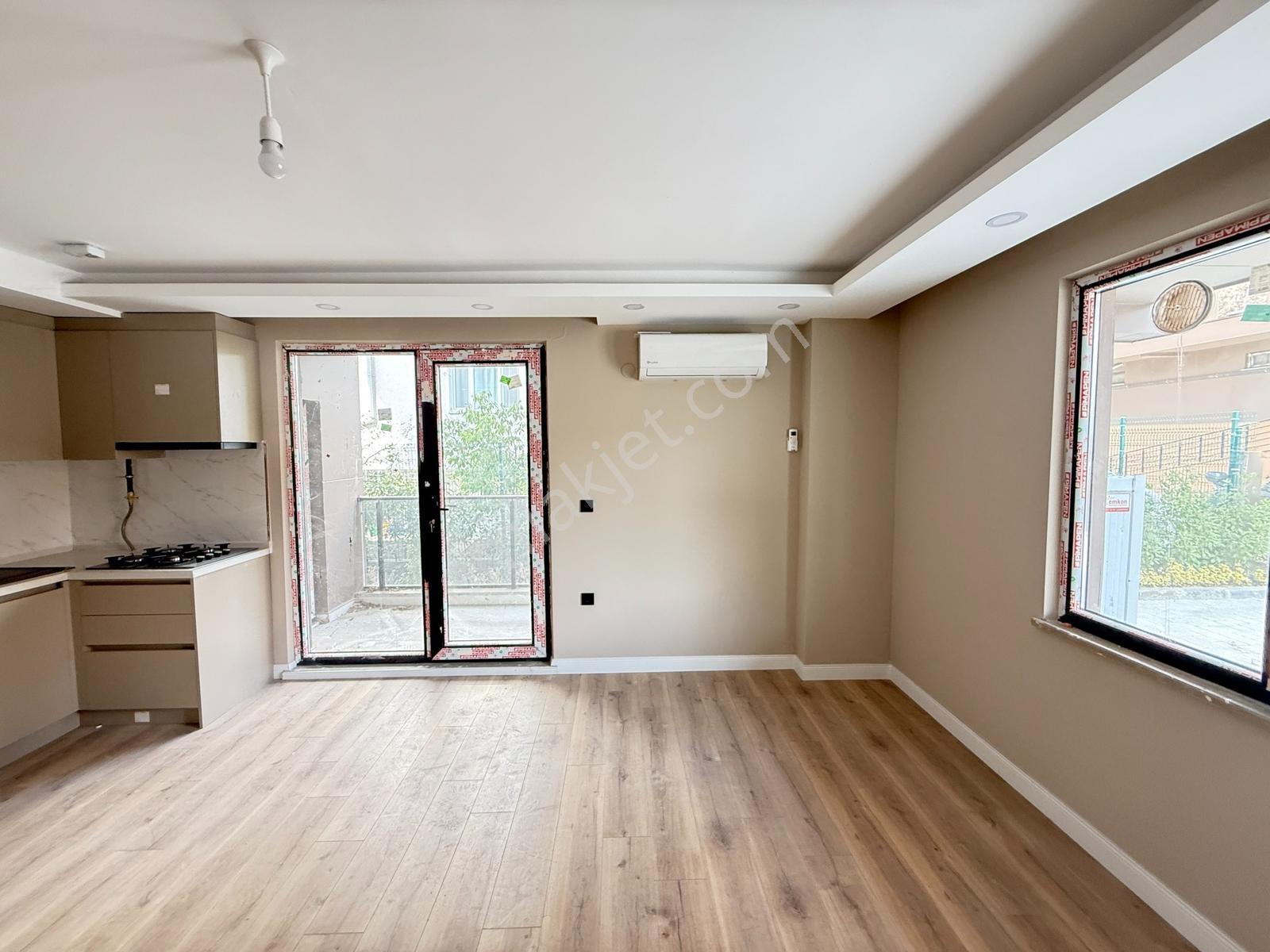 Yıldız Mh Yüksek Giriş Yeni Binada 2+0 Sıfır Daire