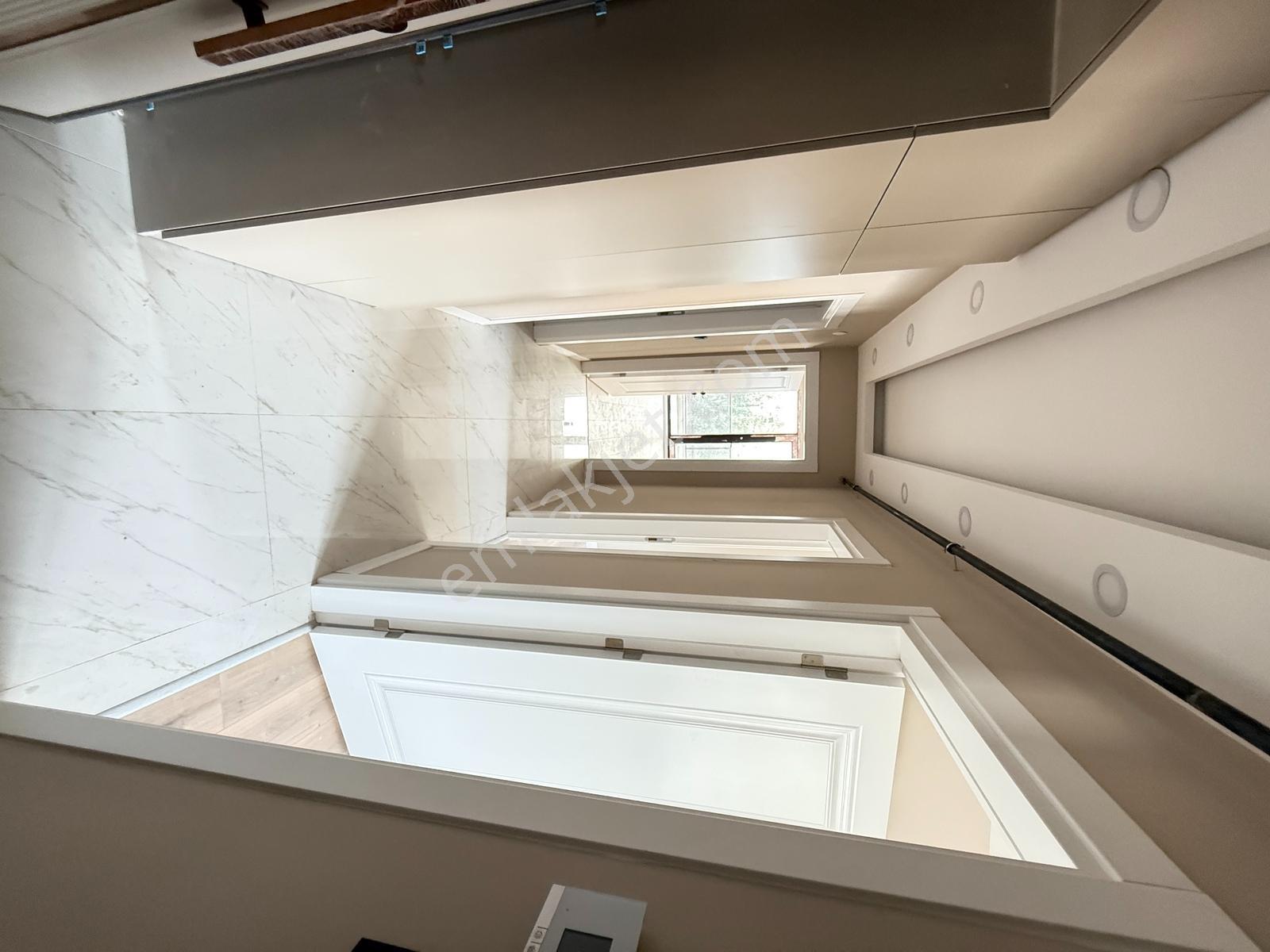 Yıldız Mh Yüksek Giriş Yeni Binada 2+0 Sıfır Daire - Görsel 24