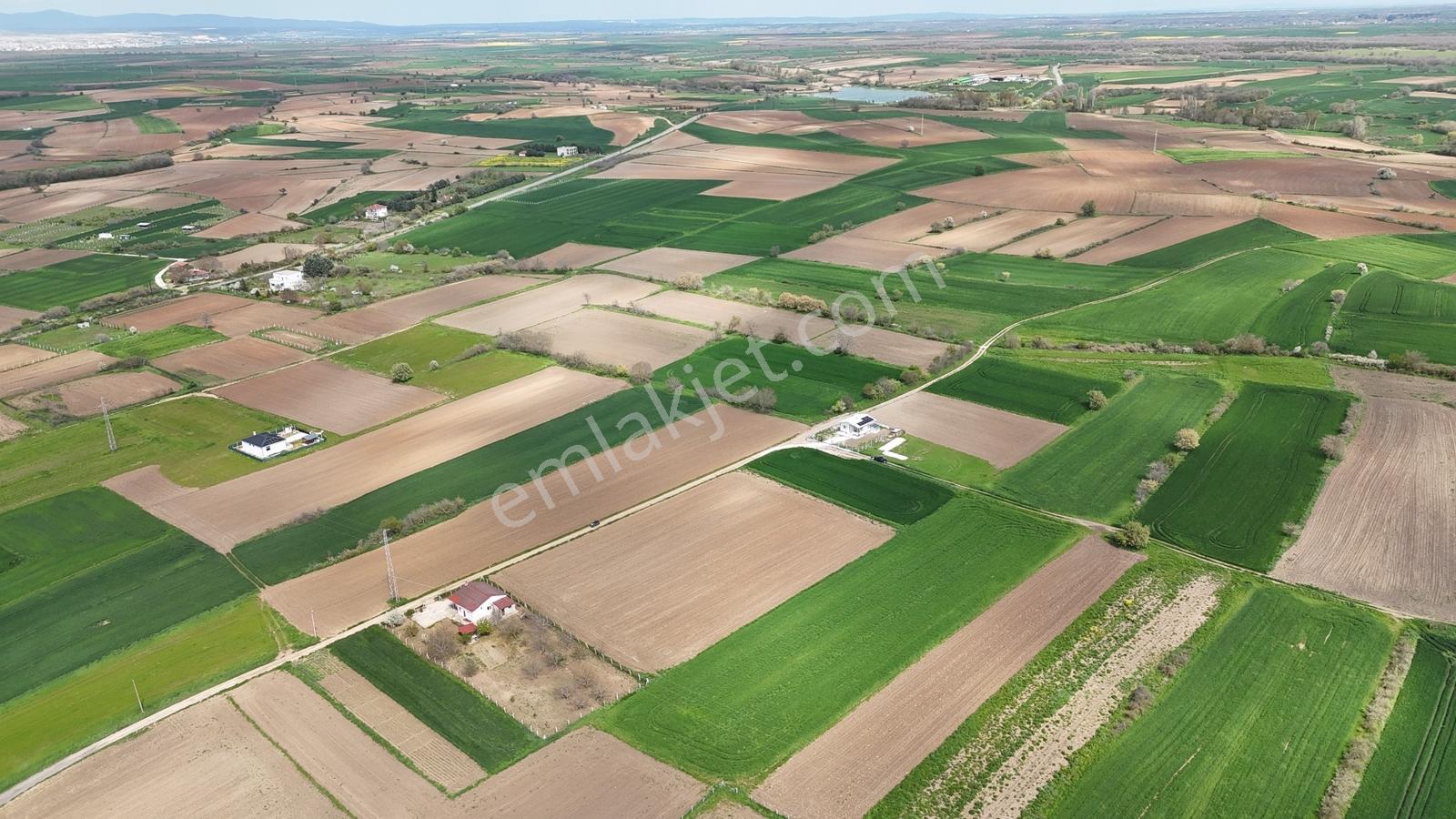 Ceylanköyde Bölünmeye Uygun 5.300m2 İmarlı Tek Tapu Arsa ! - Görsel 5