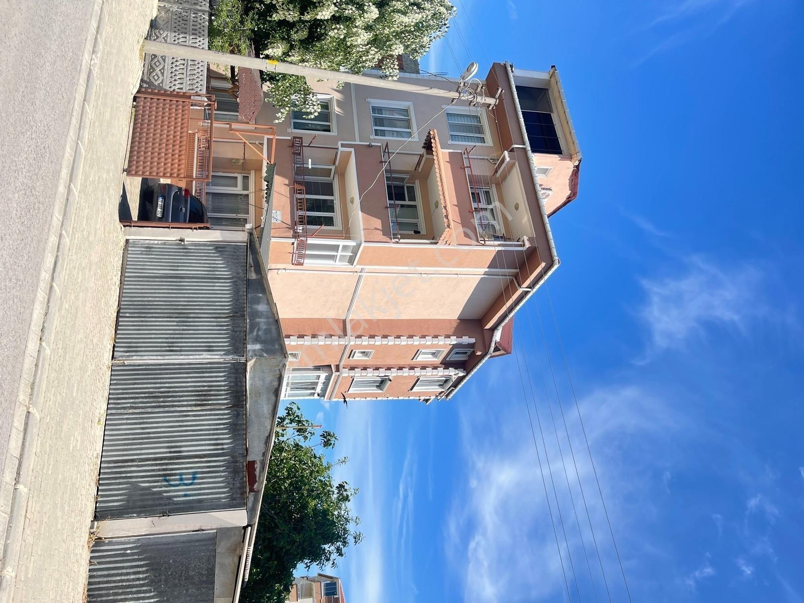Zafer Parkı Karşısı Cadde Üzeri Eşyalı & Eşyasız 3+1 Geniş Daire - Görsel 17