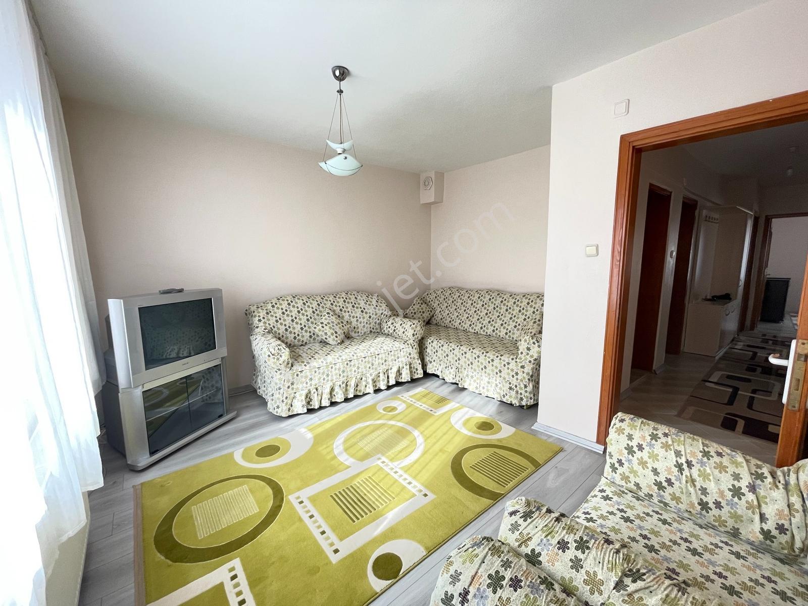 Zafer Parkı Karşısı Cadde Üzeri Eşyalı & Eşyasız 3+1 Geniş Daire - Görsel 13