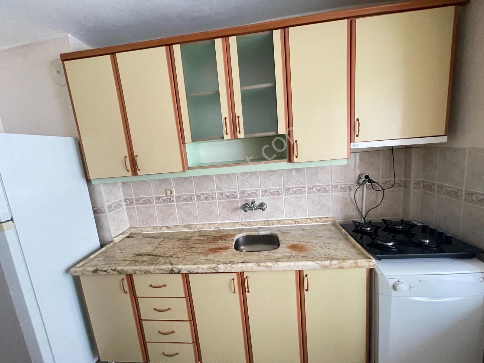 Zafer Parkı Karşısı Cadde Üzeri Eşyalı & Eşyasız 3+1 Geniş Daire - Görsel 25
