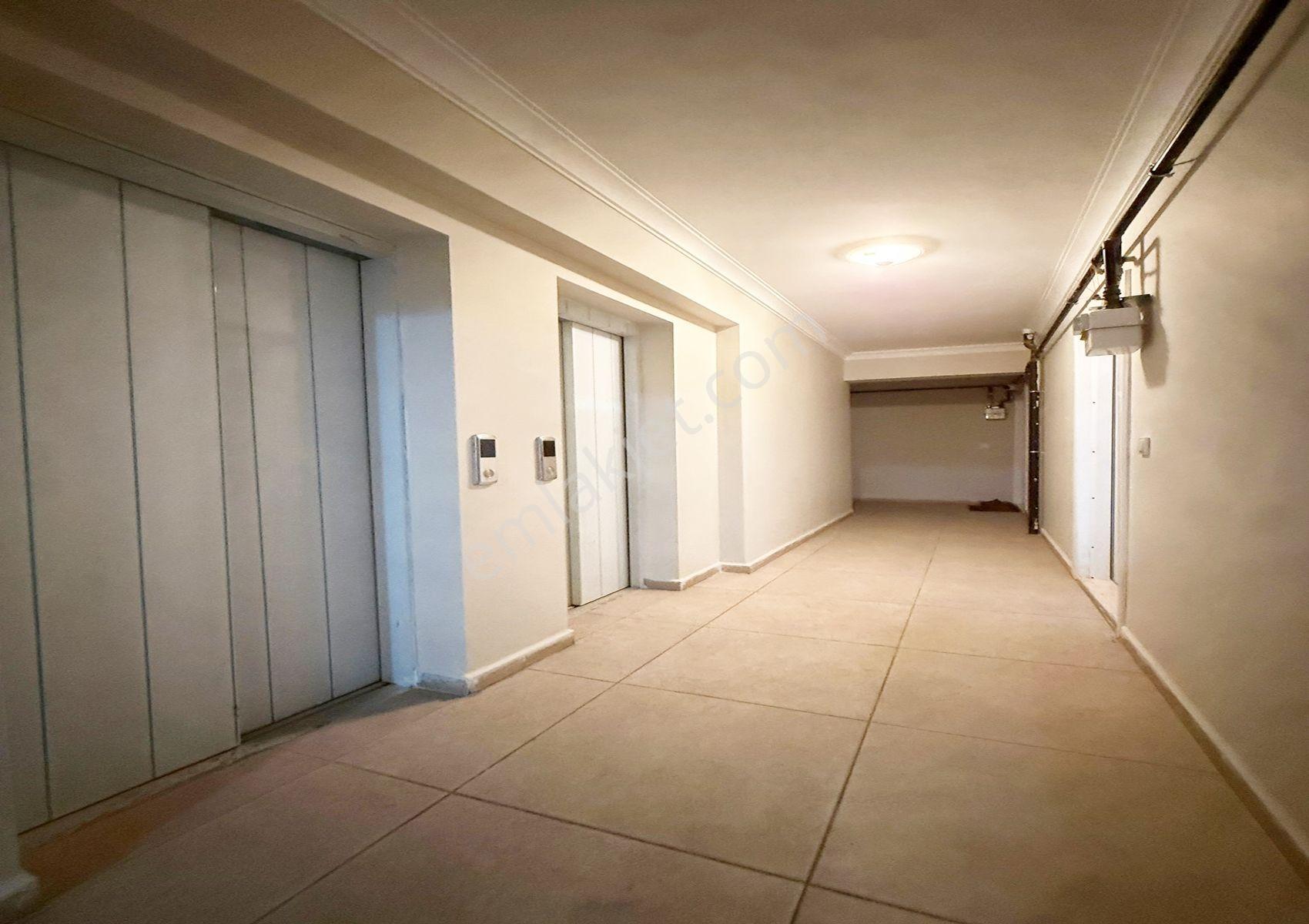 Metrobüse Yakın Emsalsiz Site İçi 2+1 Satılık Daire !!! - Görsel 11