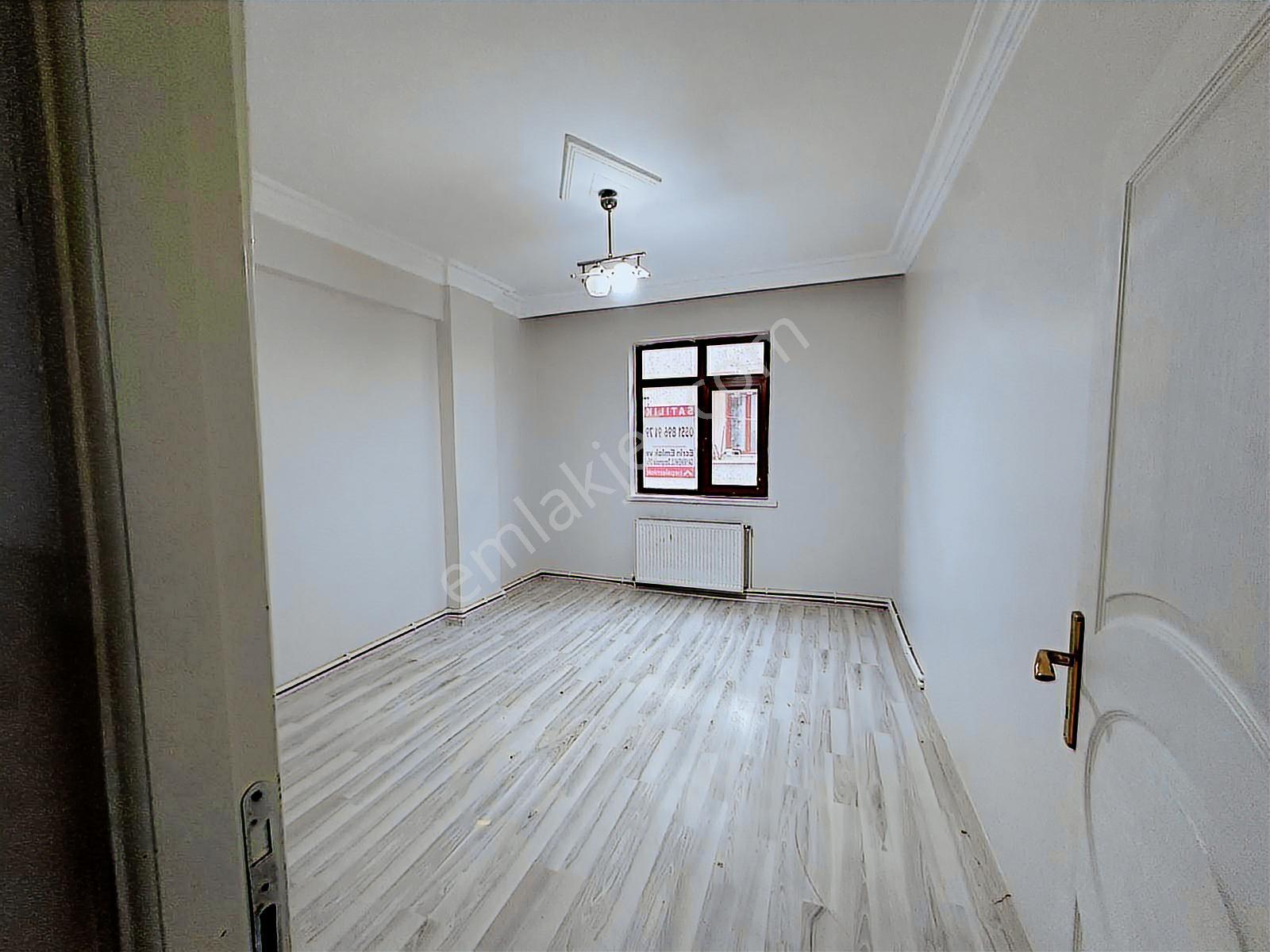 Ecrin Emlak'tan Nailbeyde Fırsat 3+1 Ara Kat Daire - Görsel 14