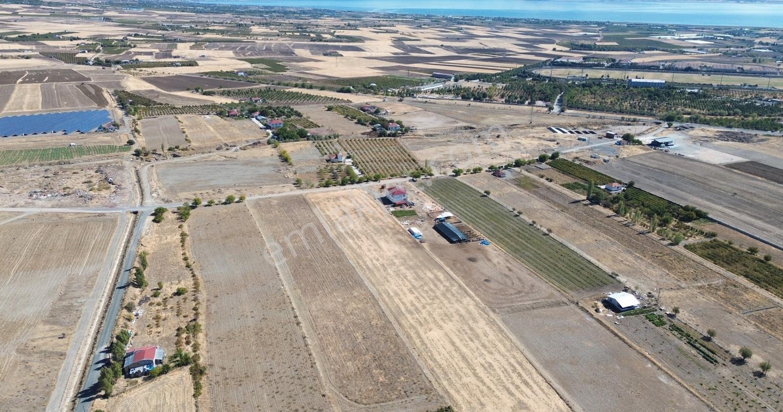 Ecrin Emlaktan Yurtbaşında 10,171m2 Yola Sıfır Tarla - Görsel 7