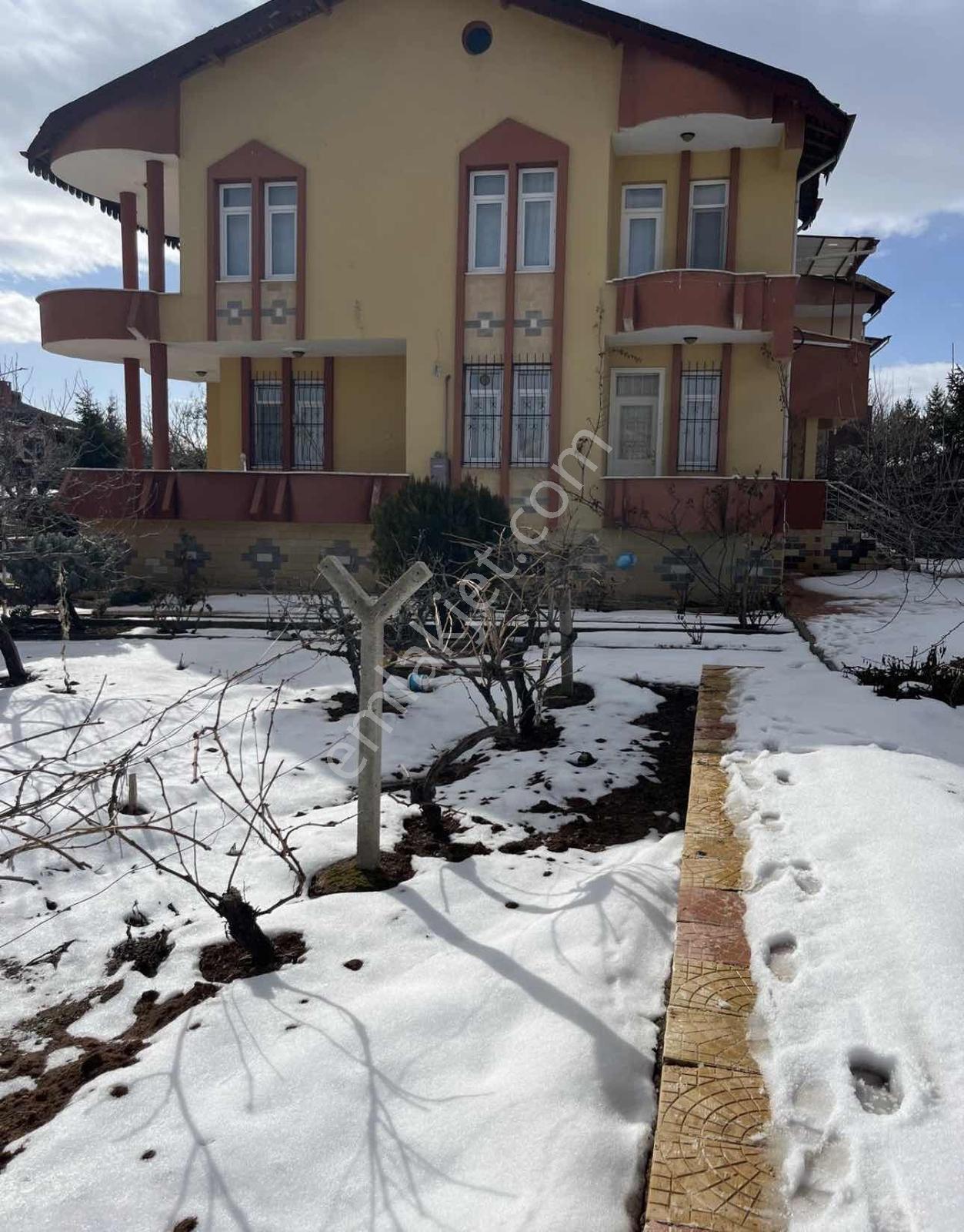 Ecrin Emlak'tan Hankendi'de Fırsat 500 M2 Arsalı Villa - Görsel 12