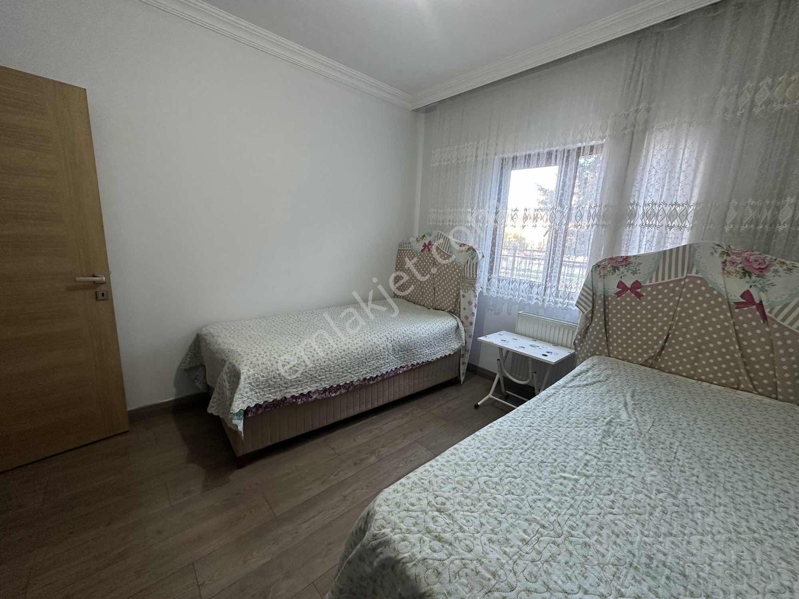 Ramada Otel Yanı 3+1 Zemin Kat Satılık Daire (açıklamayı Okuyun) - Görsel 10
