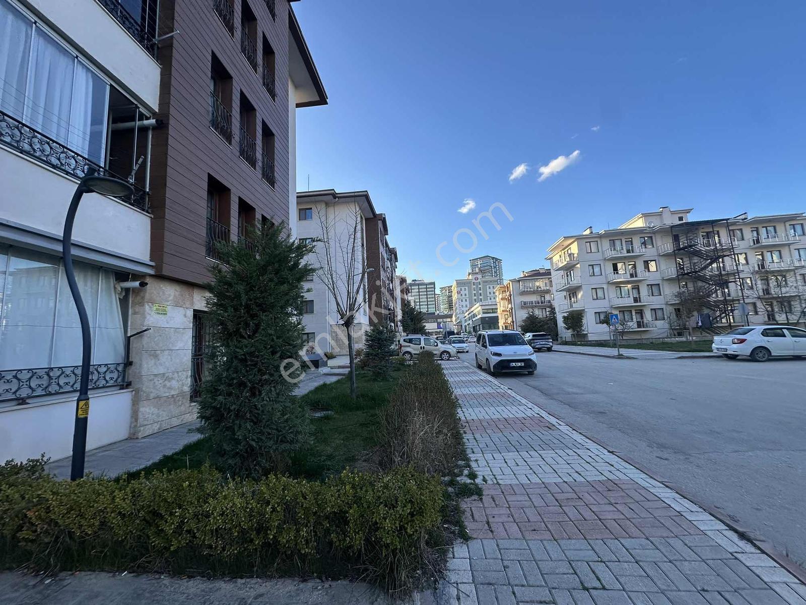 Ramada Otel Yanı 3+1 Zemin Kat Satılık Daire (açıklamayı Okuyun) - Görsel 20