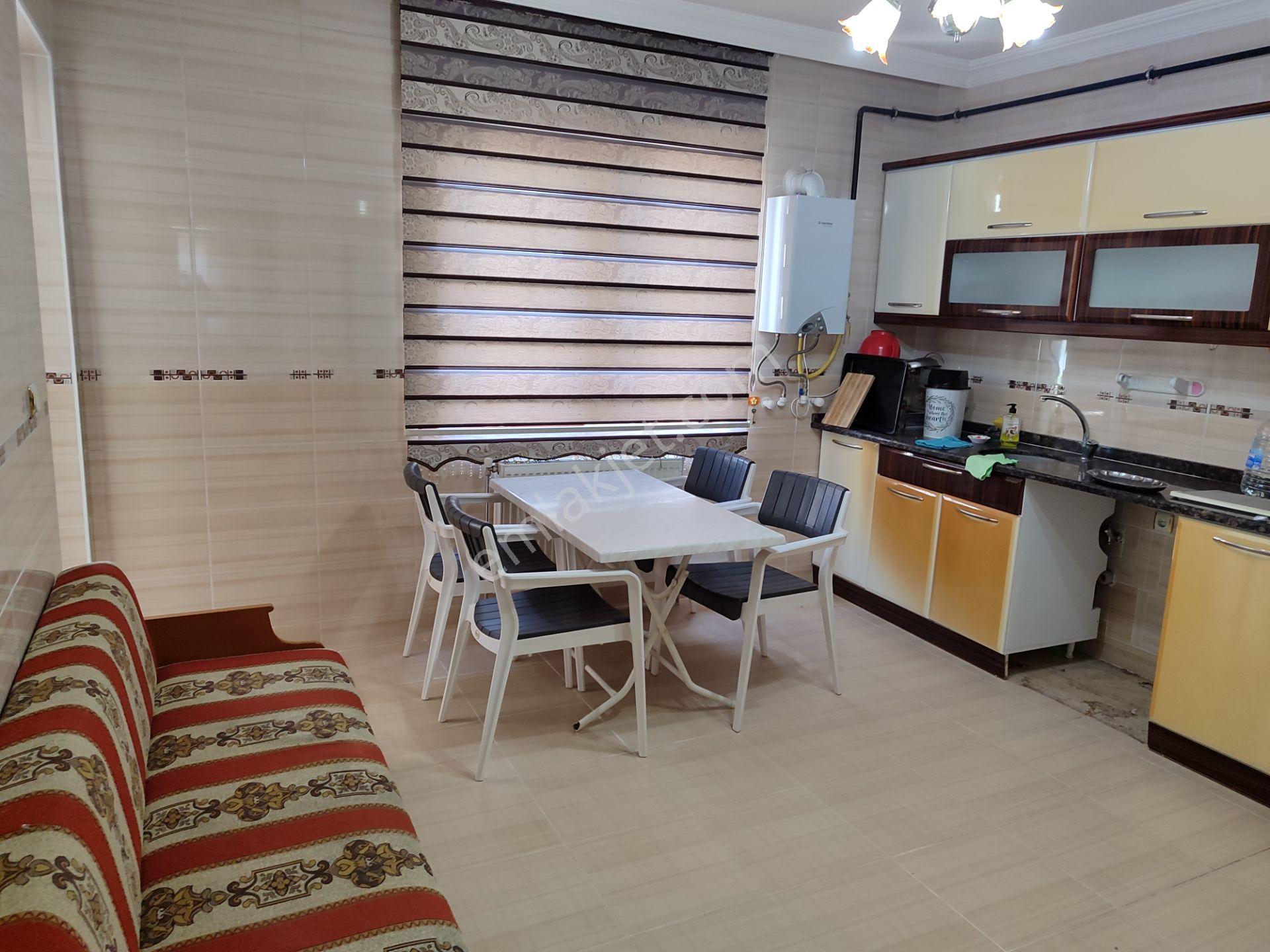 Cumhuriyet Mah Akgün Altı Kiralık 4+1 Ara Kat Daire - Görsel 16