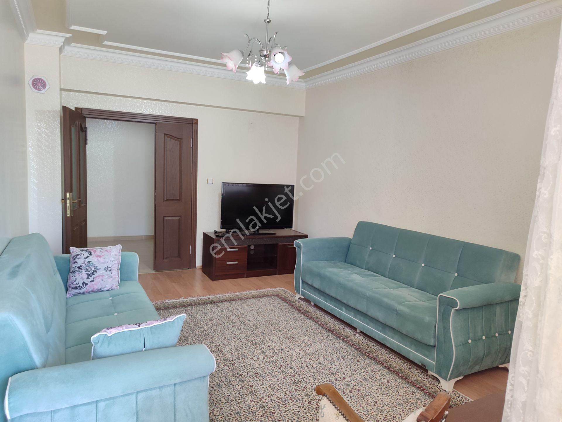 Cumhuriyet Mah Akgün Altı Kiralık 4+1 Ara Kat Daire - Görsel 15