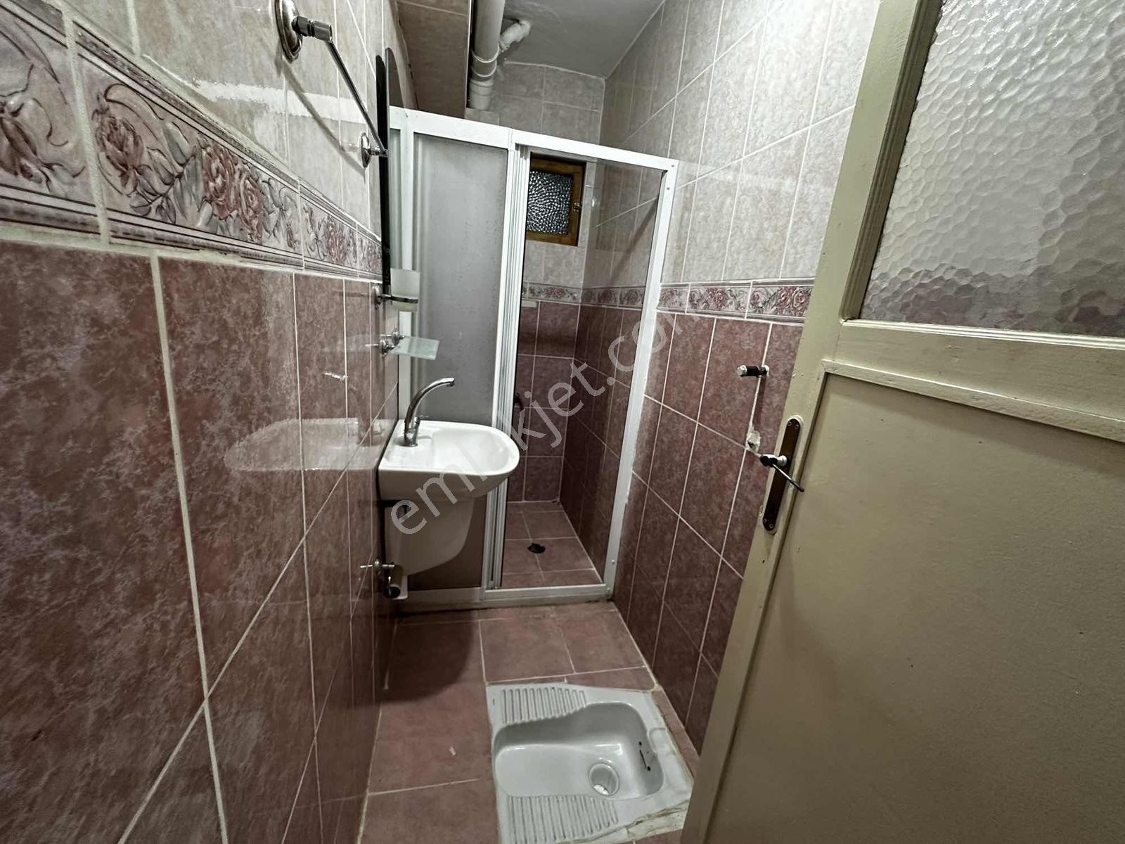 Çarşı Merkezde 1+1 Kısmi Eşyalı Kiralık Daire - Görsel 13
