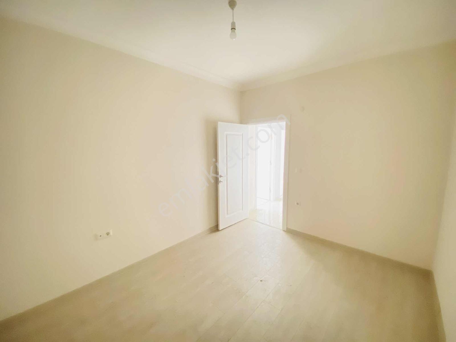Ünalan Mah Emaar Avm Hemen Yanında 5+1 Dubleks Daire - Görsel 17
