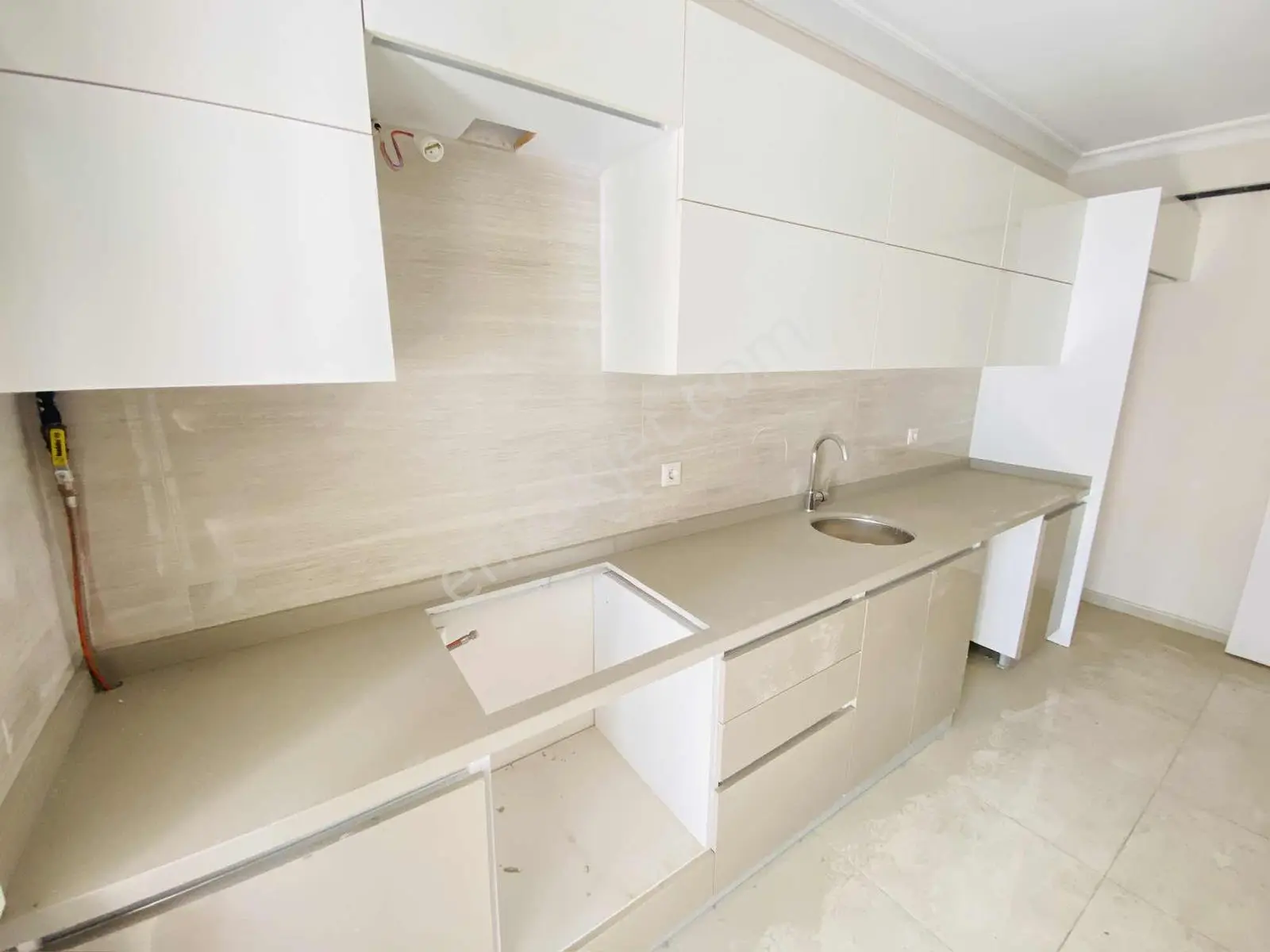 Ünalan Mah Emaar Avm Hemen Yanında 5+1 Dubleks Daire - Görsel 12
