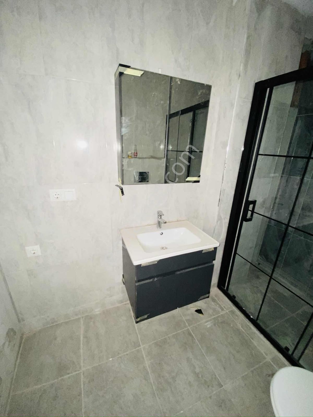 Ünalan Mah Emaar Avm Hemen Yanında 5+1 Dubleks Daire - Görsel 8