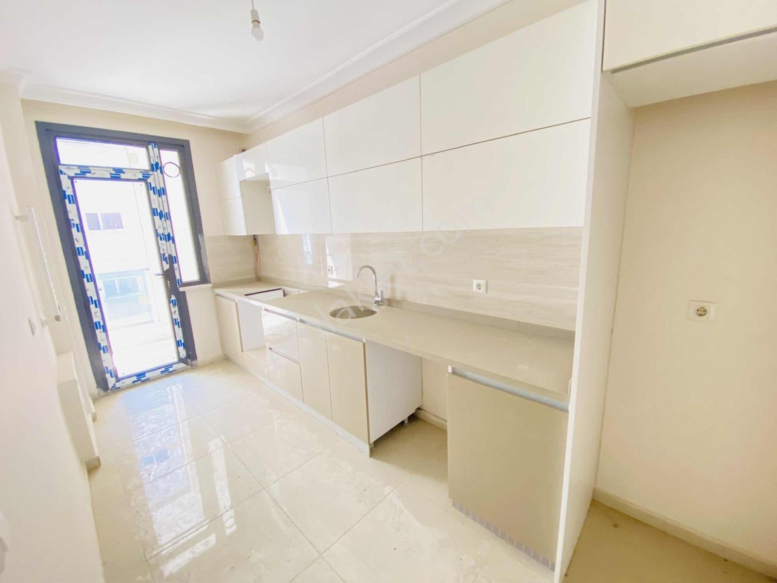 Ünalan Mah Emaar Avm Hemen Yanında 5+1 Dubleks Daire - Görsel 16