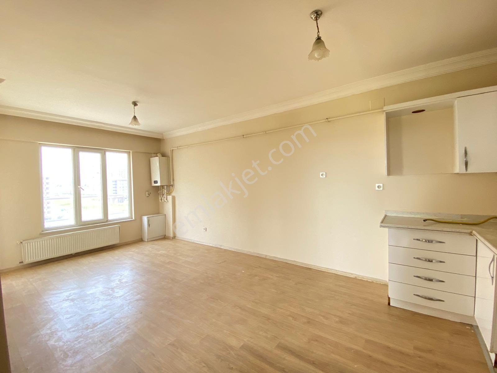Abdulhamithan Da Kiralık 21 - Görsel 6