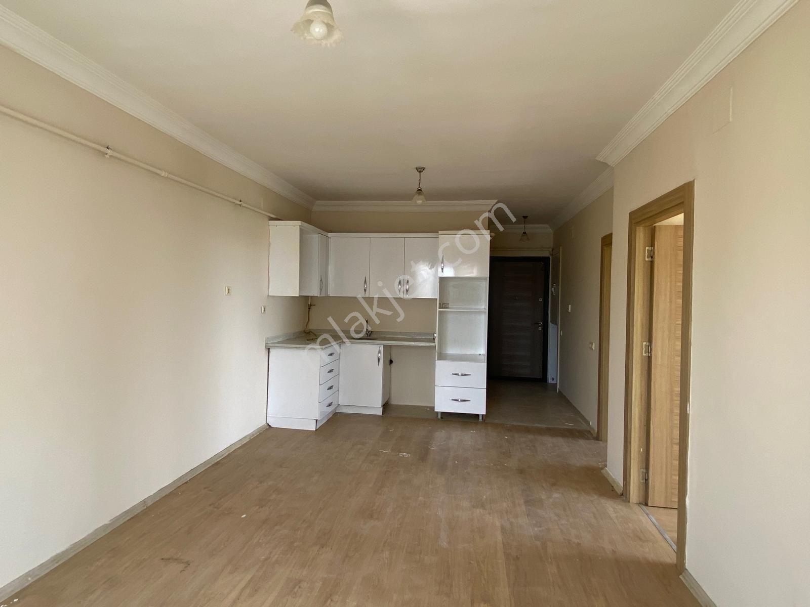 Abdulhamithan Da Kiralık 21 - Görsel 33