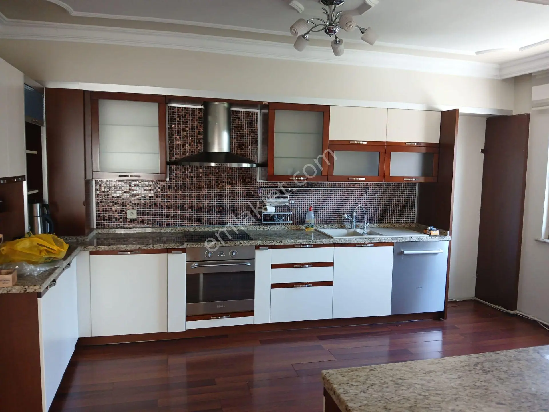 Ender Uysal Gayrimenkulden Kınıklı Mahallesin De Kiralık 3+1 Klimalı Daire.
